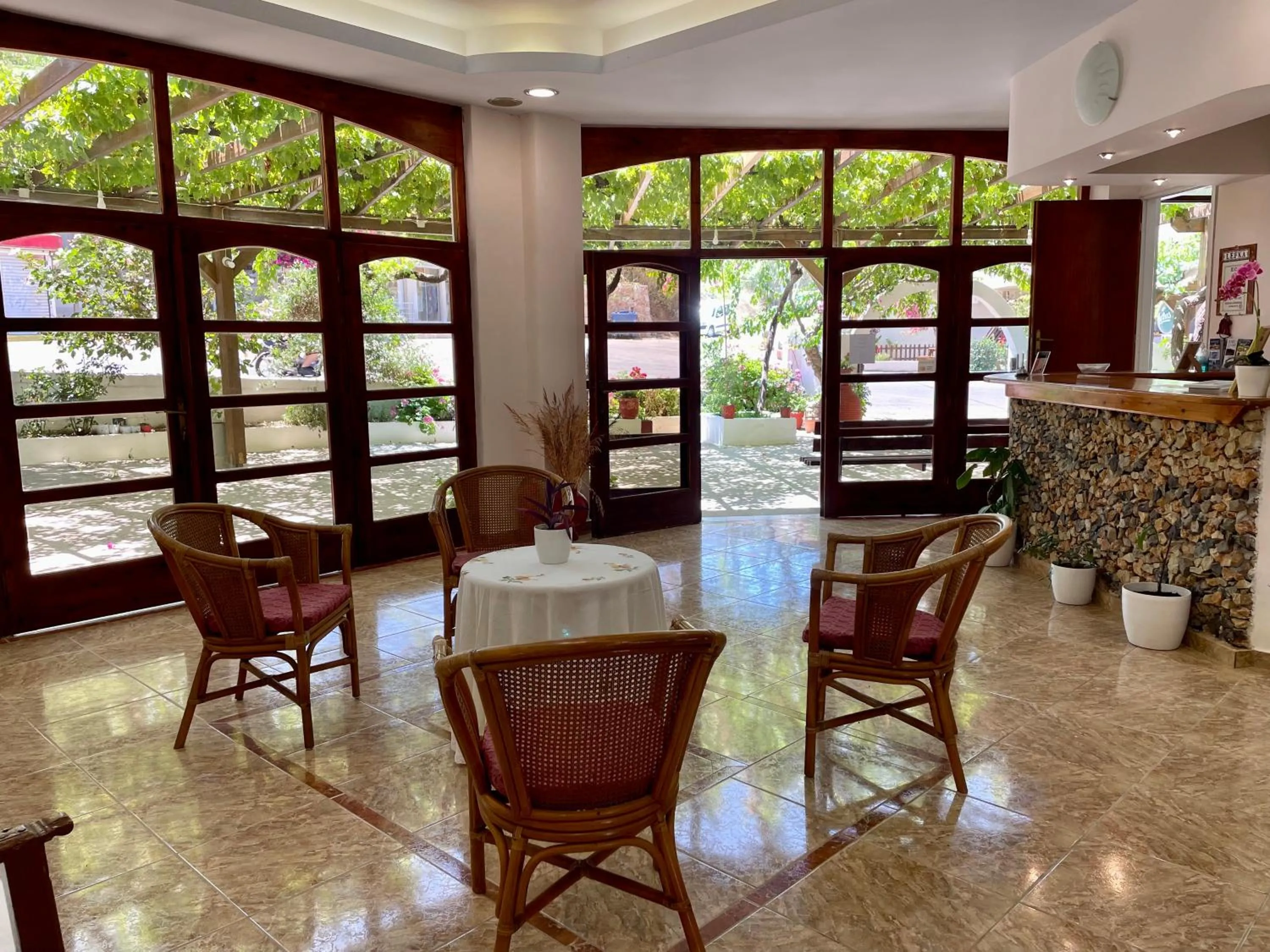 Lobby or reception in Lefka