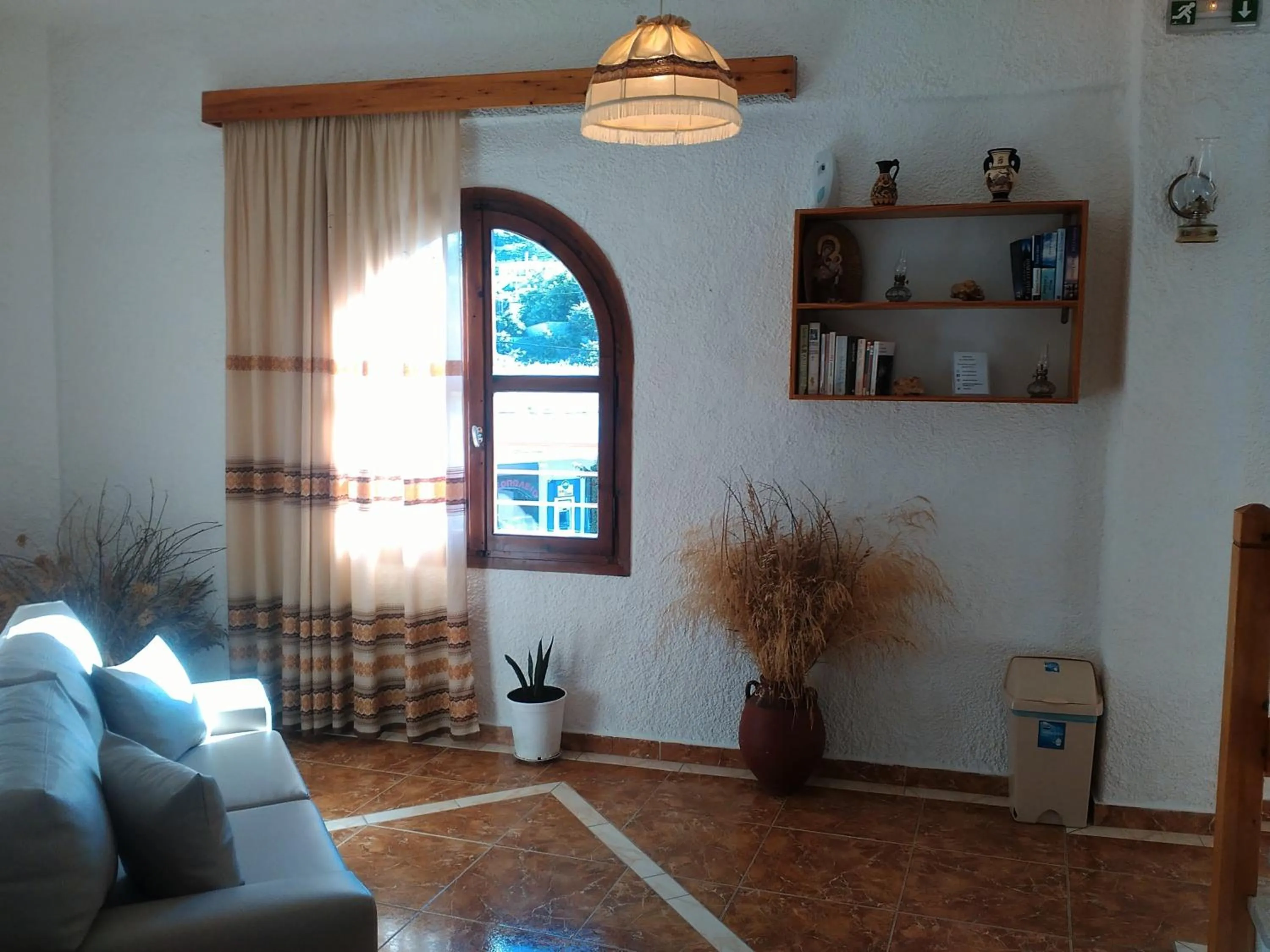 Seating area in Lefka