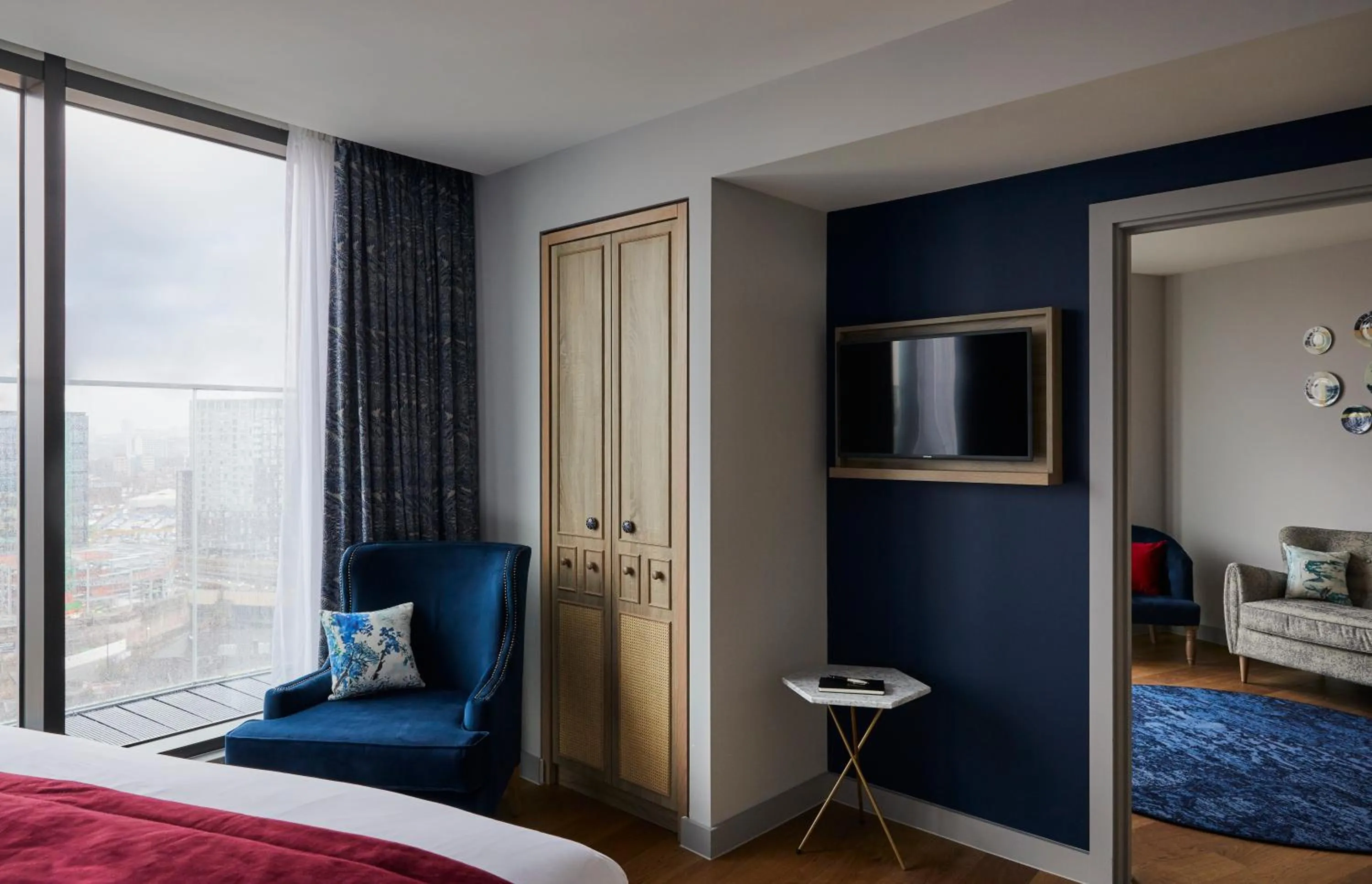 TV and multimedia, Bed in Hotel Indigo Manchester - Victoria Station by IHG