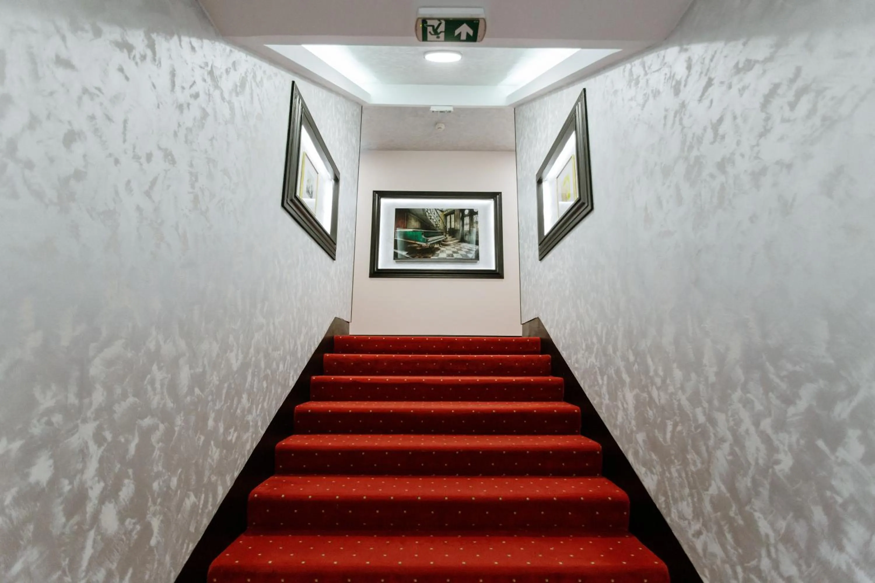 Decorative detail in Hotel Srem