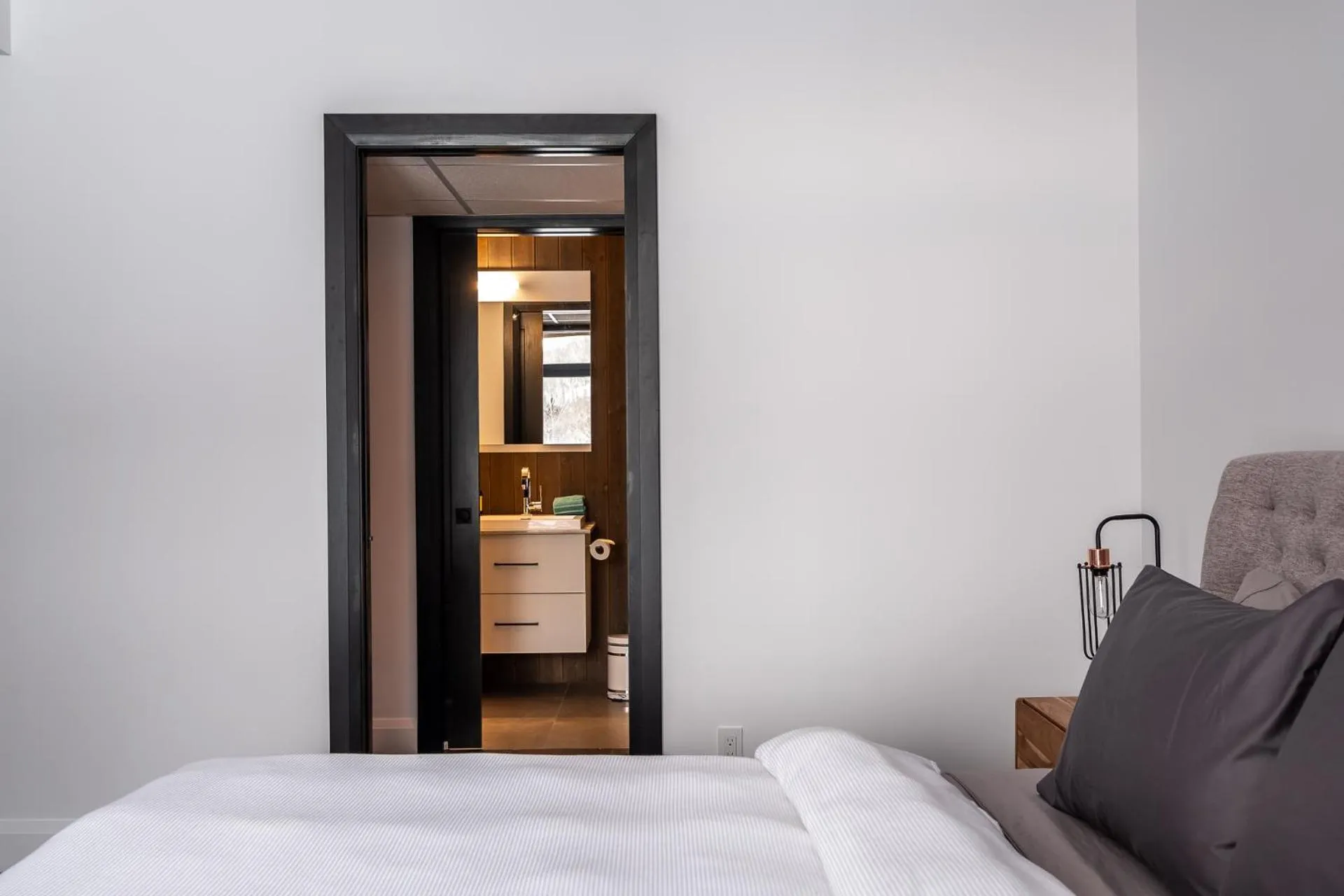 Bed in Tremblant Prestige - Horizon 1-104