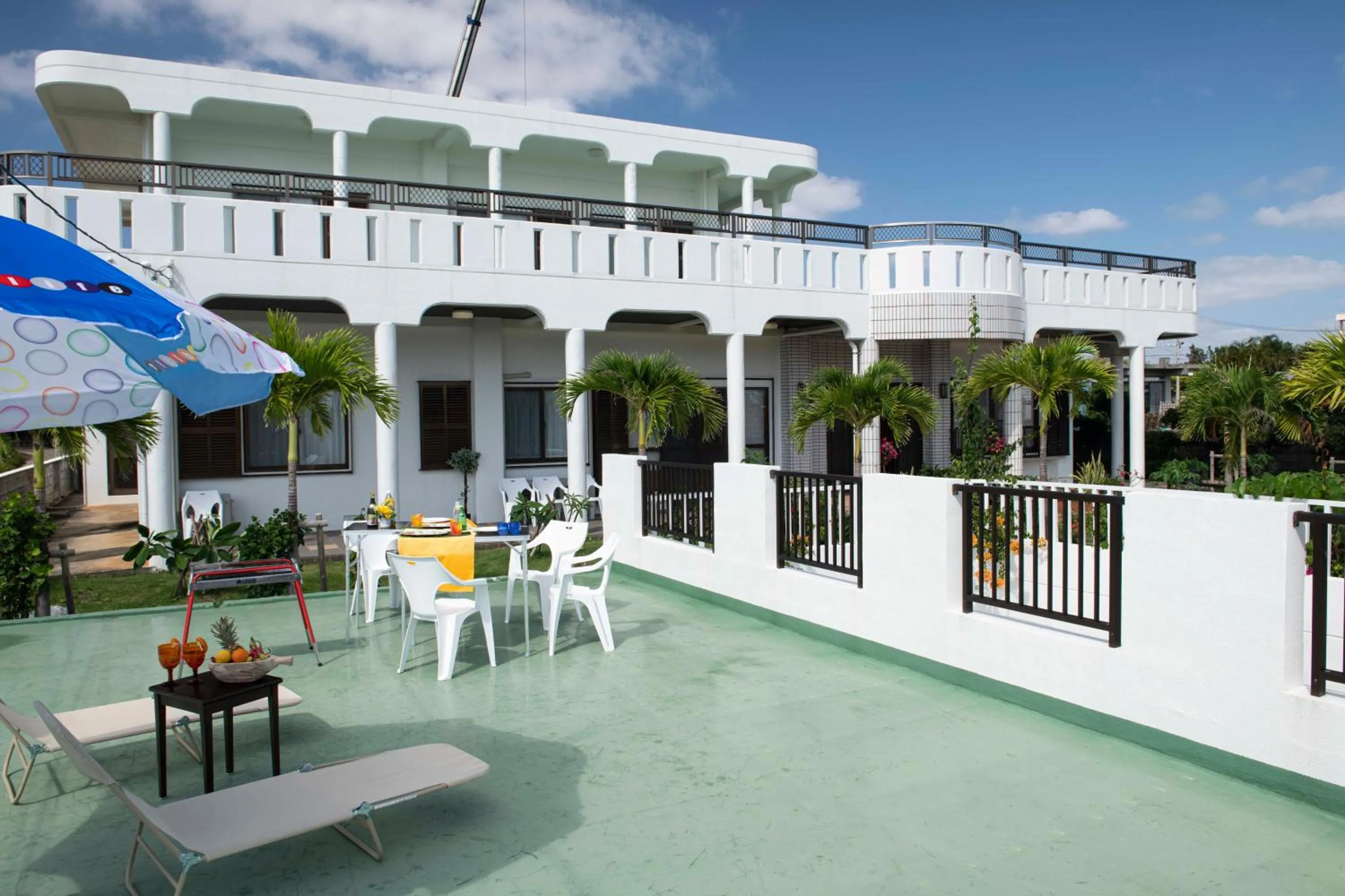 Property building in Miyakojima White House