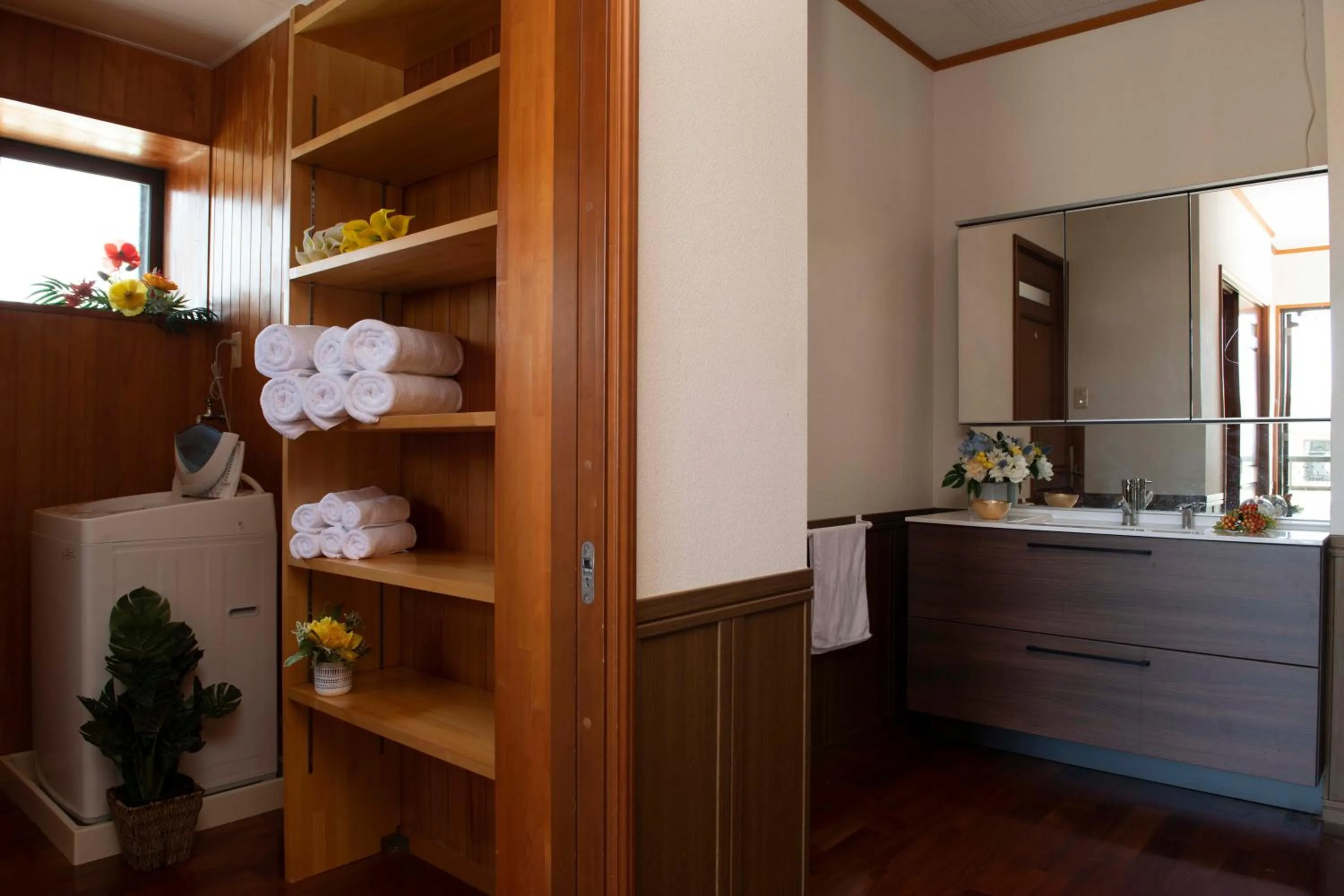 Miyakojima White House