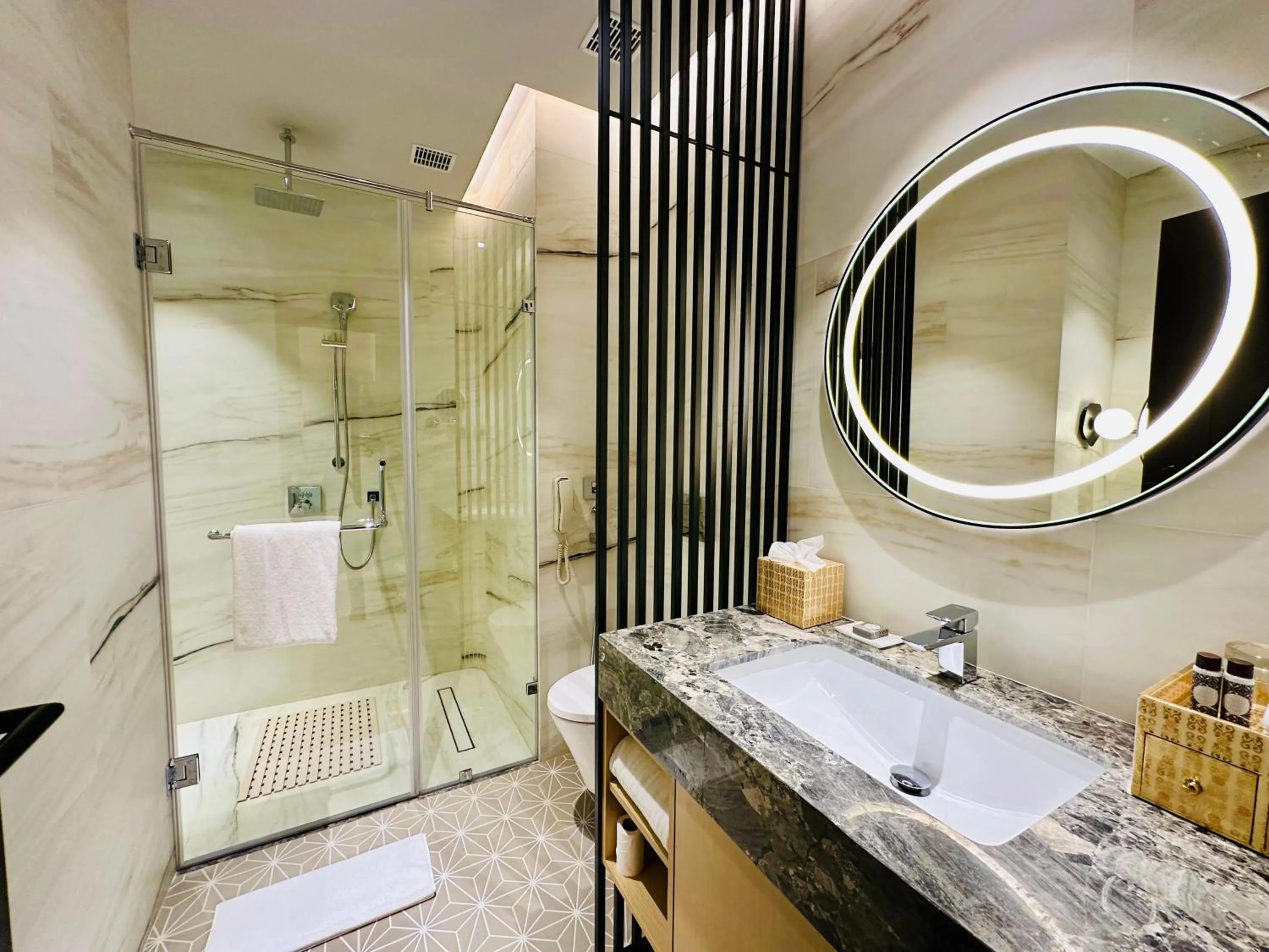 Bathroom in Country Inn & Suites by Radisson, Goa Candolim