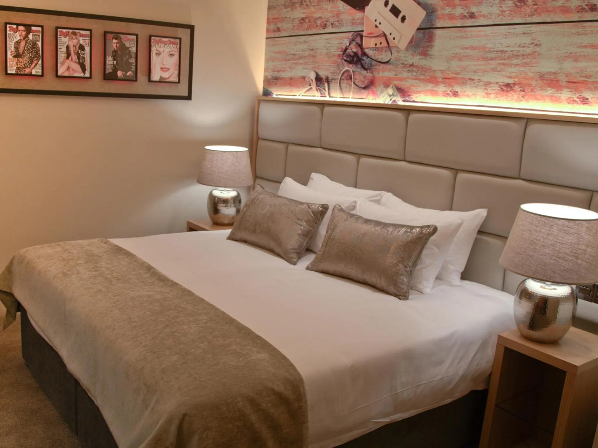 Bedroom, Bed in The Residence Hotel