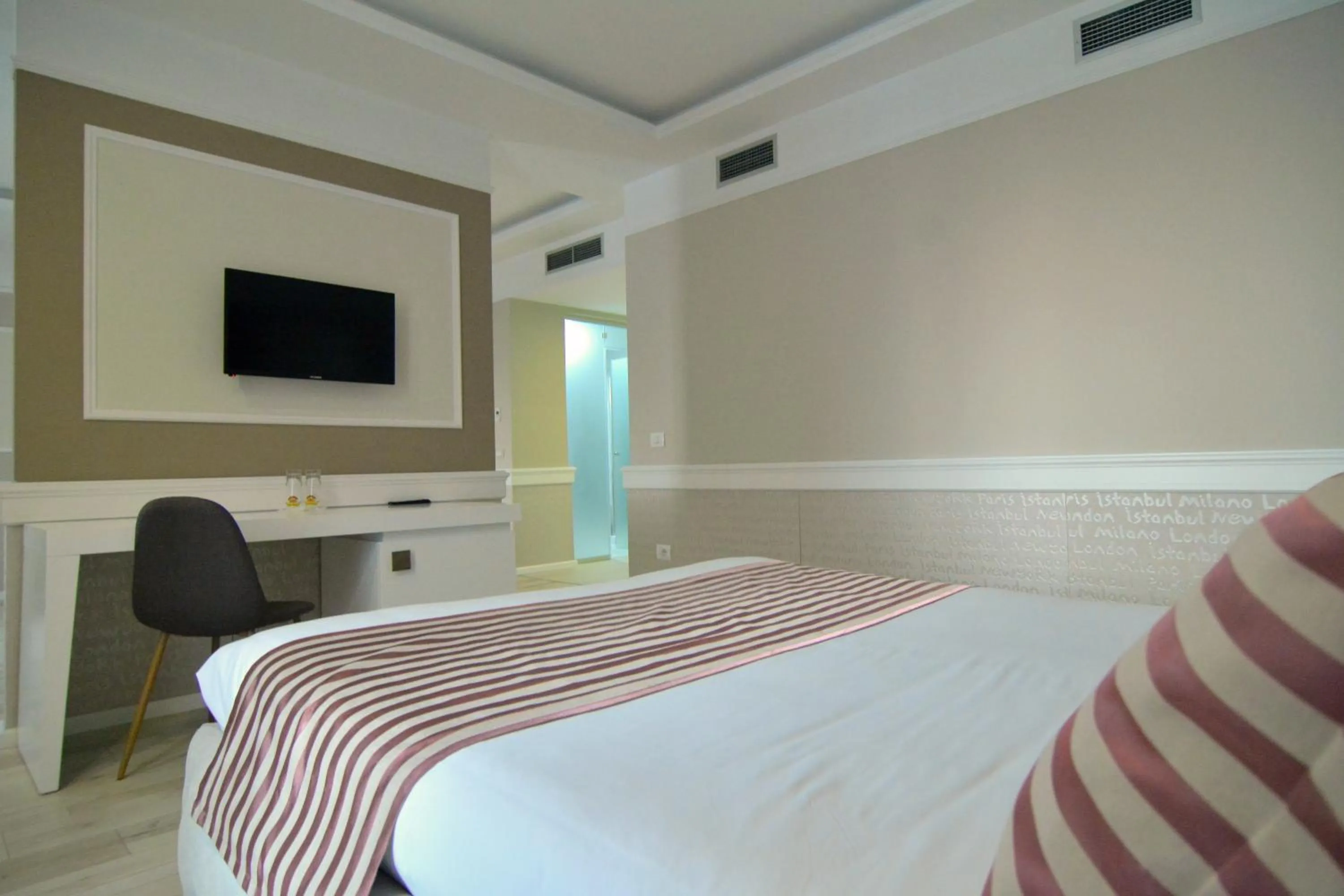 Bedroom, Bed in Te Stela Resort & SPA