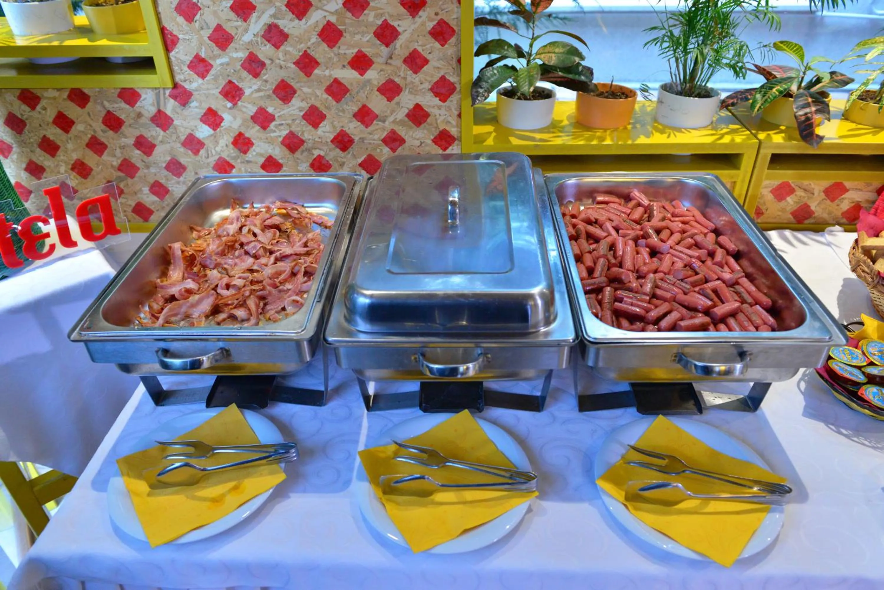 Buffet breakfast in Te Stela Resort & SPA