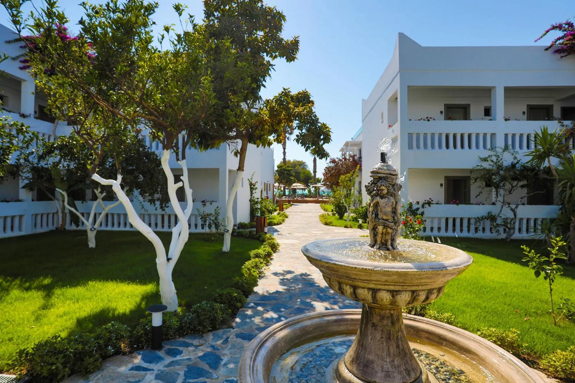 Property building in Yalıpark Beach Hotel