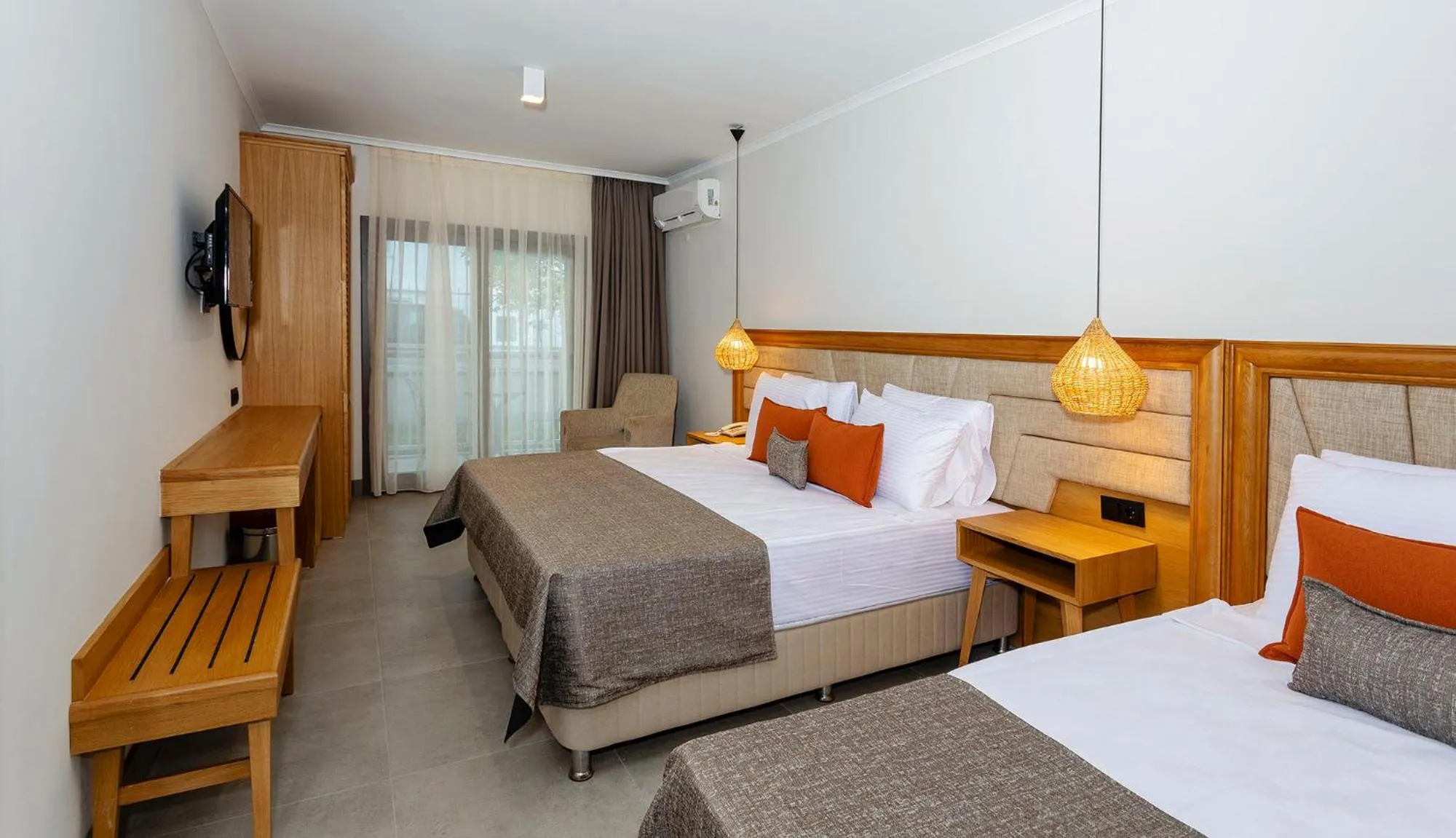 Bedroom in Yalıpark Beach Hotel