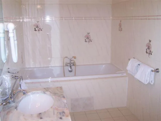 Double Room - single occupancy in Domaine de La Vitrolle
