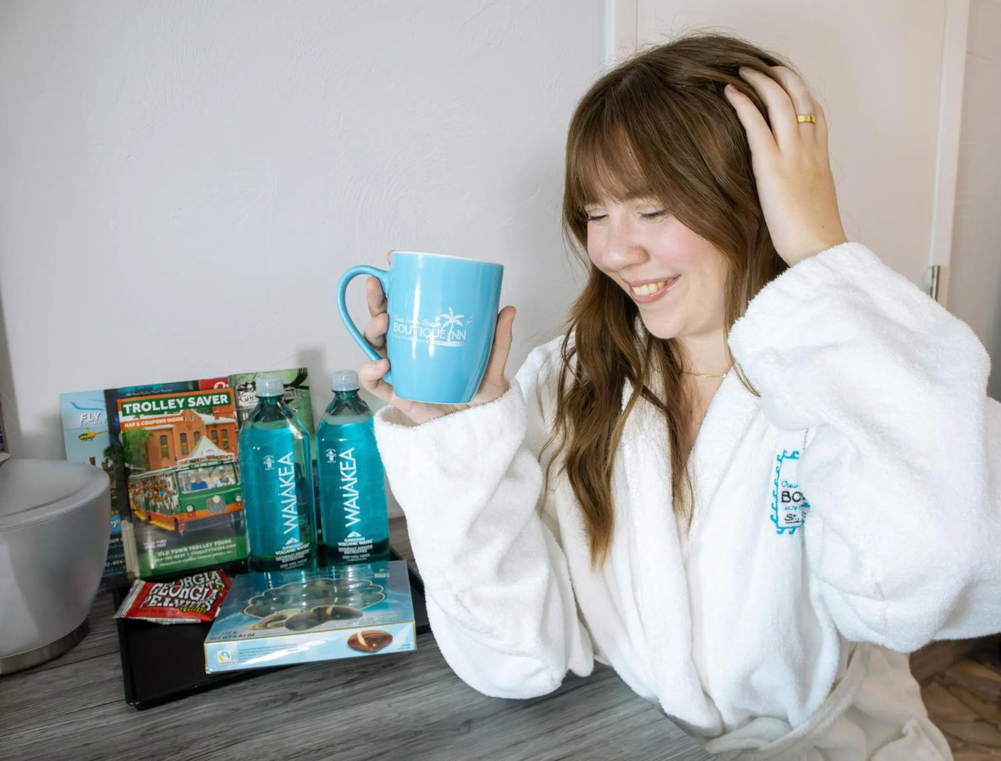 NEW 2026-Ocean Sands Beach Boutique Inn-Sauna and Salt-Mineral Pool -Free Beach Bikes and Famous Beach- Fresh Baked Cookies and Popcorn - Bathrobes and Sunscreen in all rooms-Ultra Sparkling-Free Laundry- 4 Grand Black Beds-Call NOW & Save-1-252-AHA-SAND