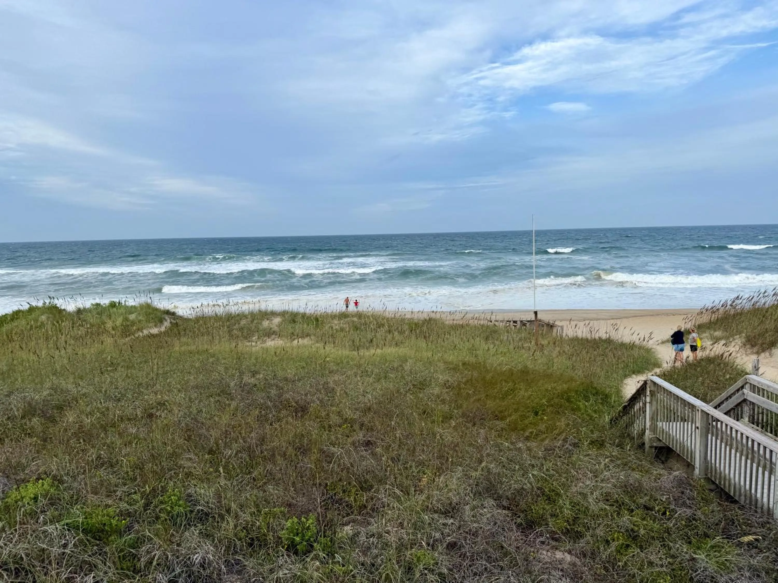 NEW 2026-Ocean Sands Beach Boutique Inn-Sauna and Salt-Mineral Pool -Free Beach Bikes and Famous Beach- Fresh Baked Cookies and Popcorn - Bathrobes and Sunscreen in all rooms-Ultra Sparkling-Free Laundry- 4 Grand Black Beds-Call NOW & Save-1-252-AHA-SAND