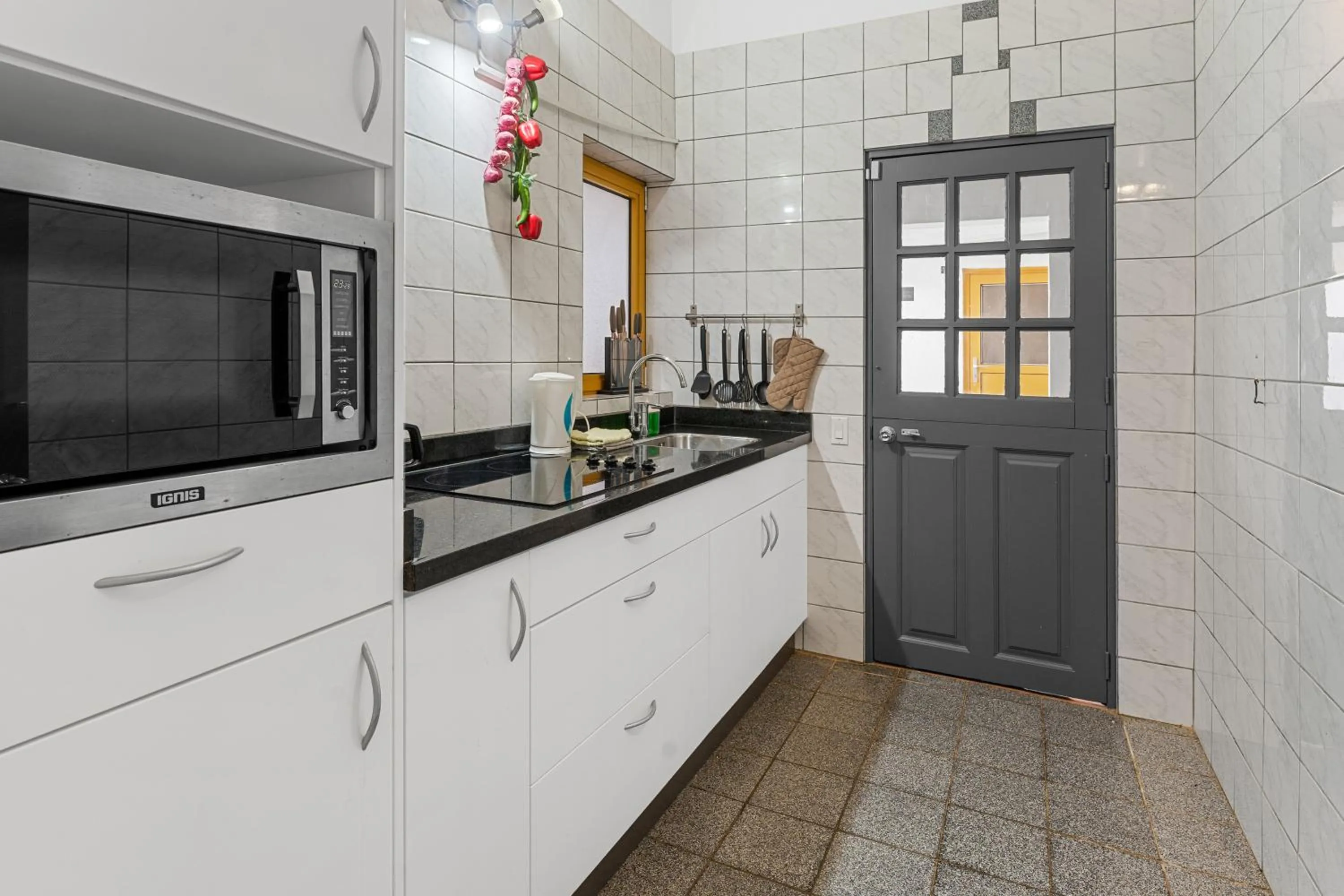 Kitchen or kitchenette in Bandabou Breeze Curacao