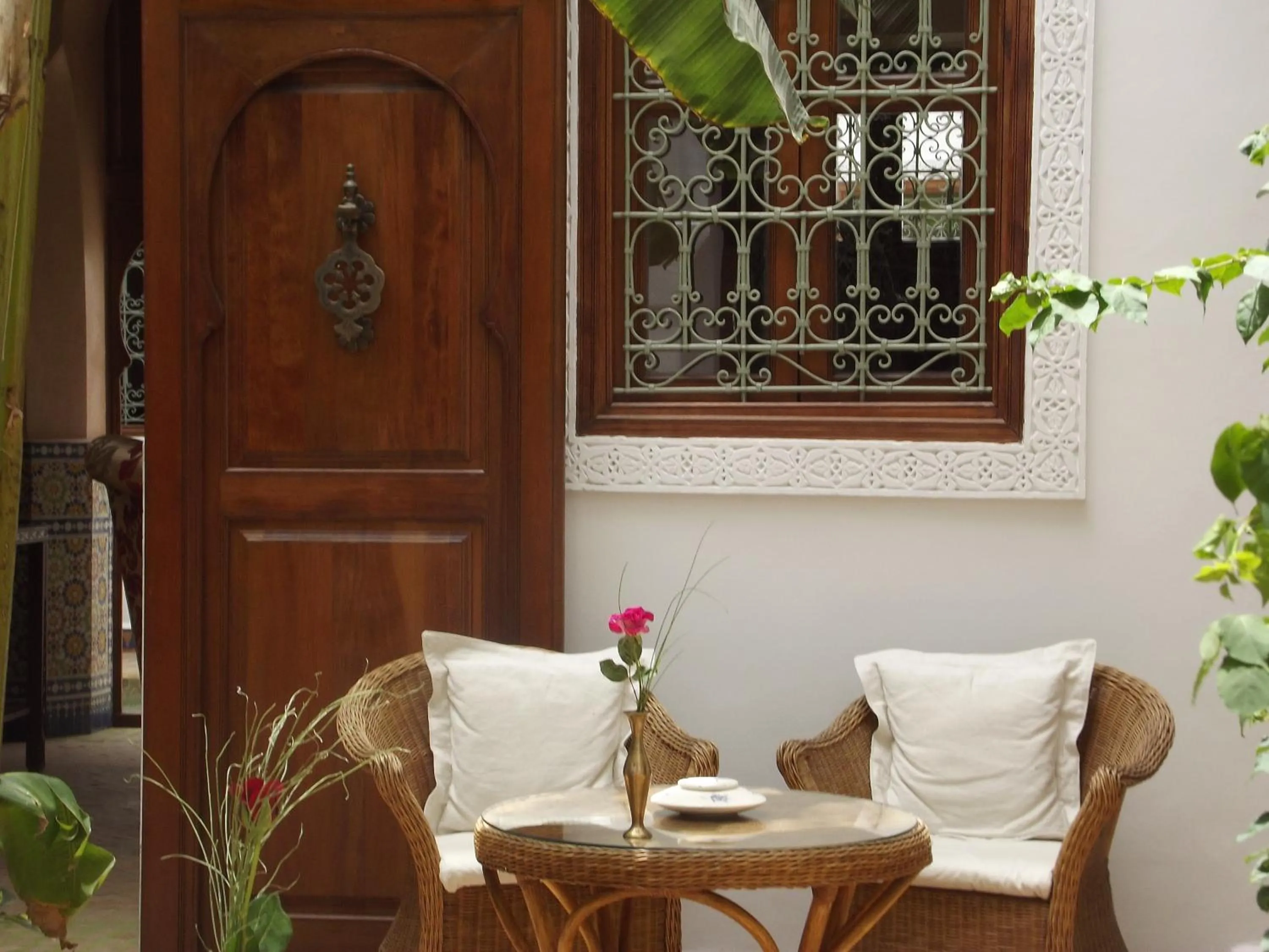 Seating area in Riad Les Bougainvilliers