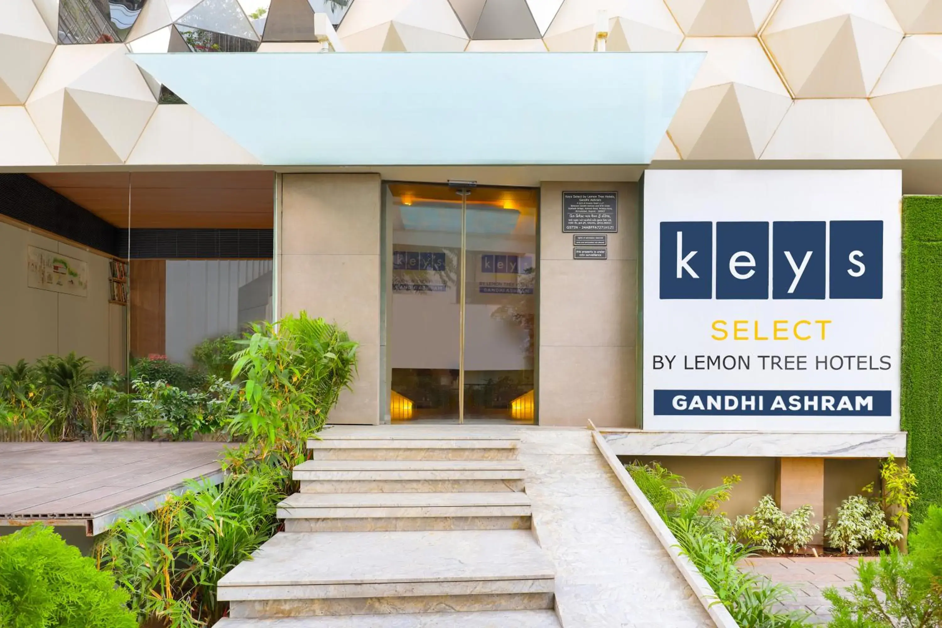 Facade/entrance in Keys Select by Lemon Tree Hotels, Gandhi Ashram, Ahmedabad Facade/entrance in Keys Select by Lemon Tree Hotels, Gandhi Ashram, Ahmedabad