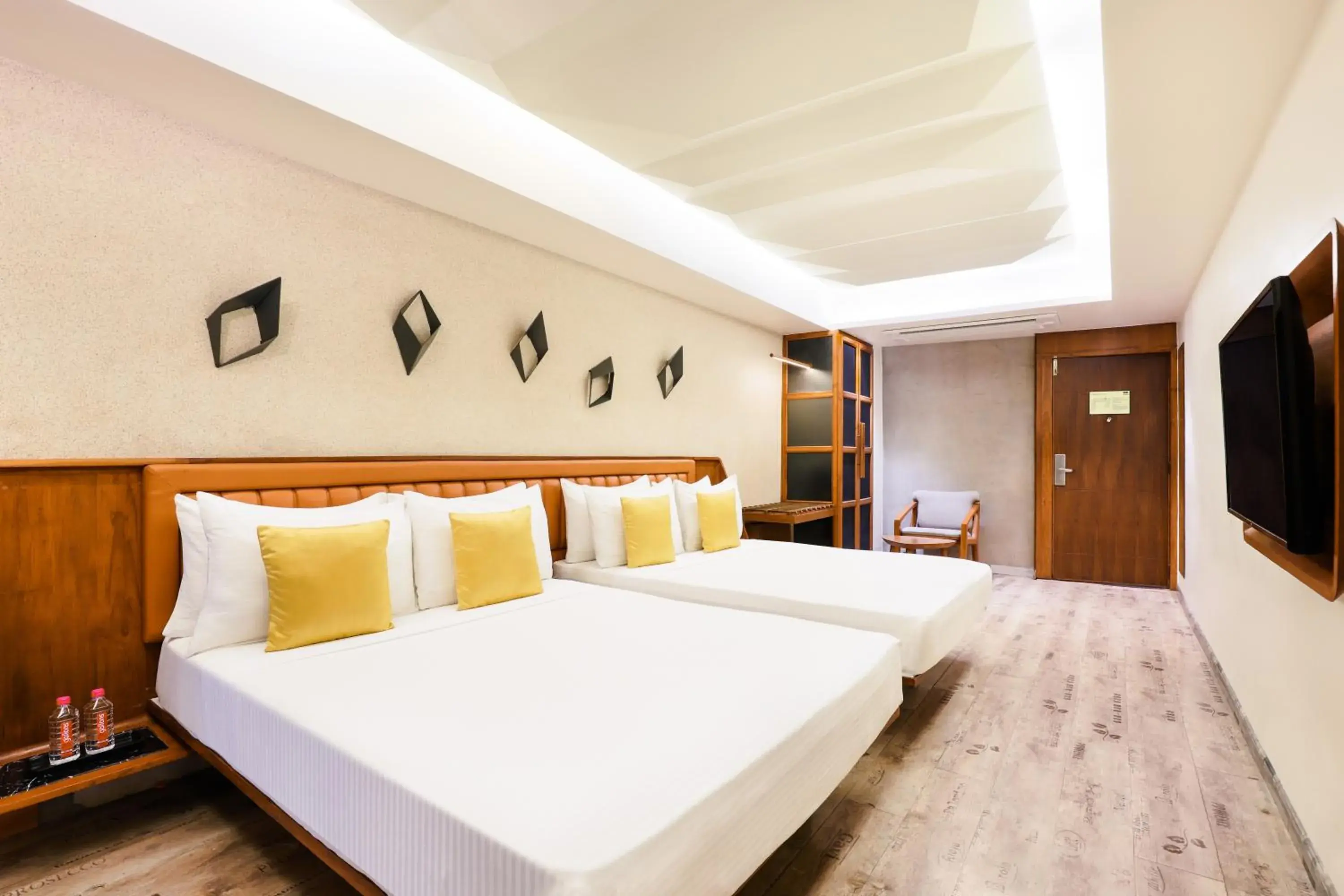 Bedroom, Bed in Keys Select by Lemon Tree Hotels, Gandhi Ashram, Ahmedabad Bedroom, Bed in Keys Select by Lemon Tree Hotels, Gandhi Ashram, Ahmedabad