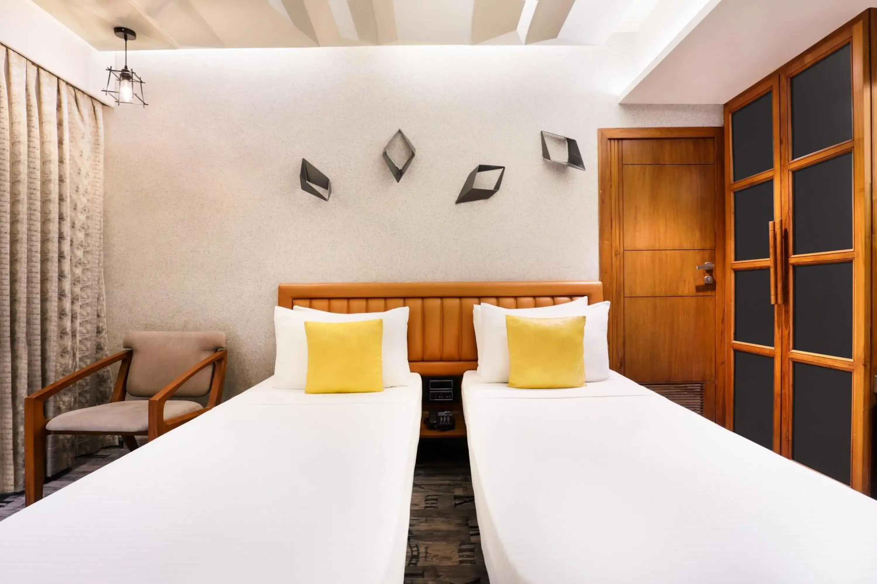 Bedroom, Bed in Keys Select by Lemon Tree Hotels, Gandhi Ashram, Ahmedabad Bedroom, Bed in Keys Select by Lemon Tree Hotels, Gandhi Ashram, Ahmedabad