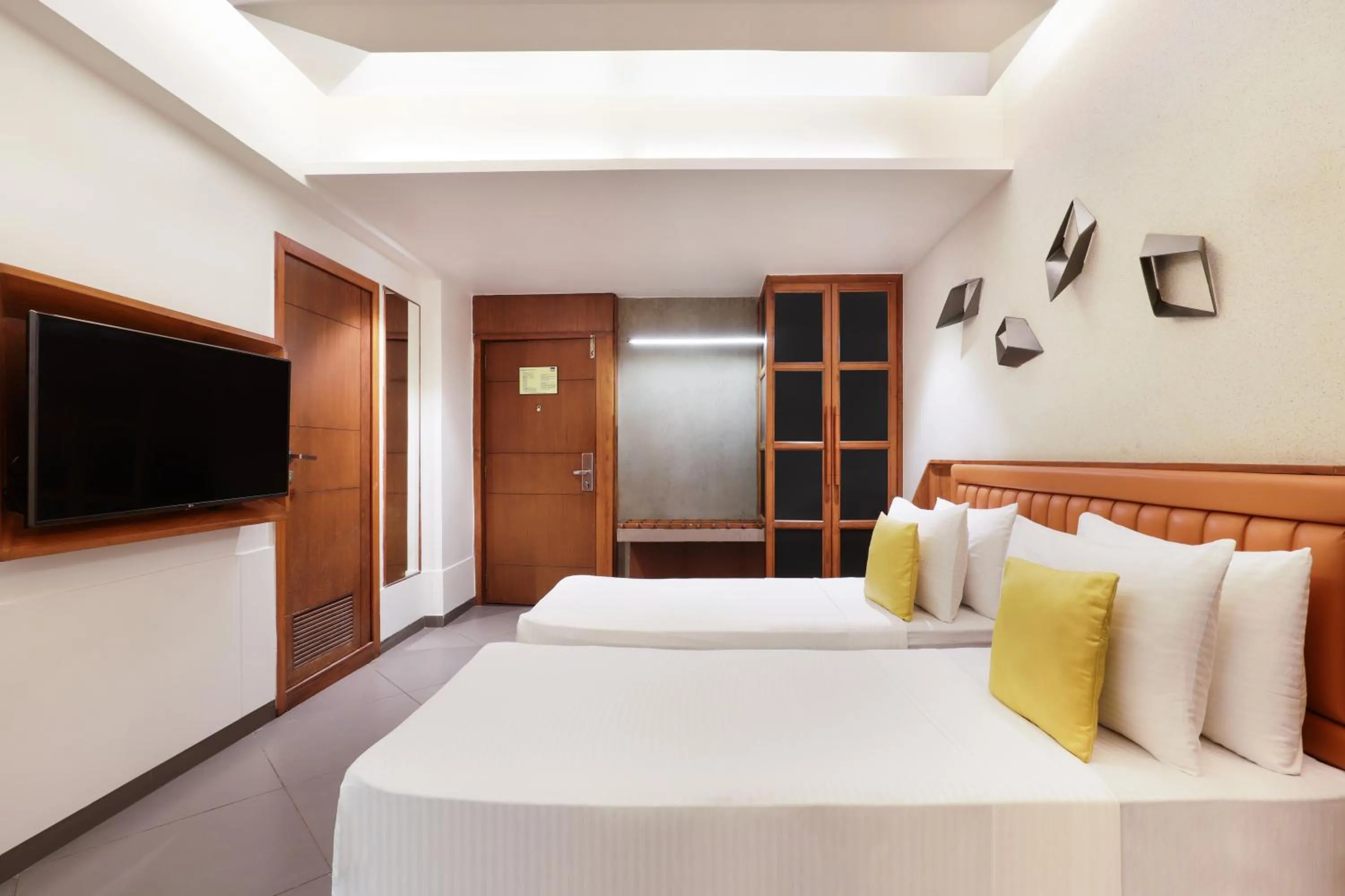 Bedroom, Bed in Keys Select by Lemon Tree Hotels, Gandhi Ashram, Ahmedabad