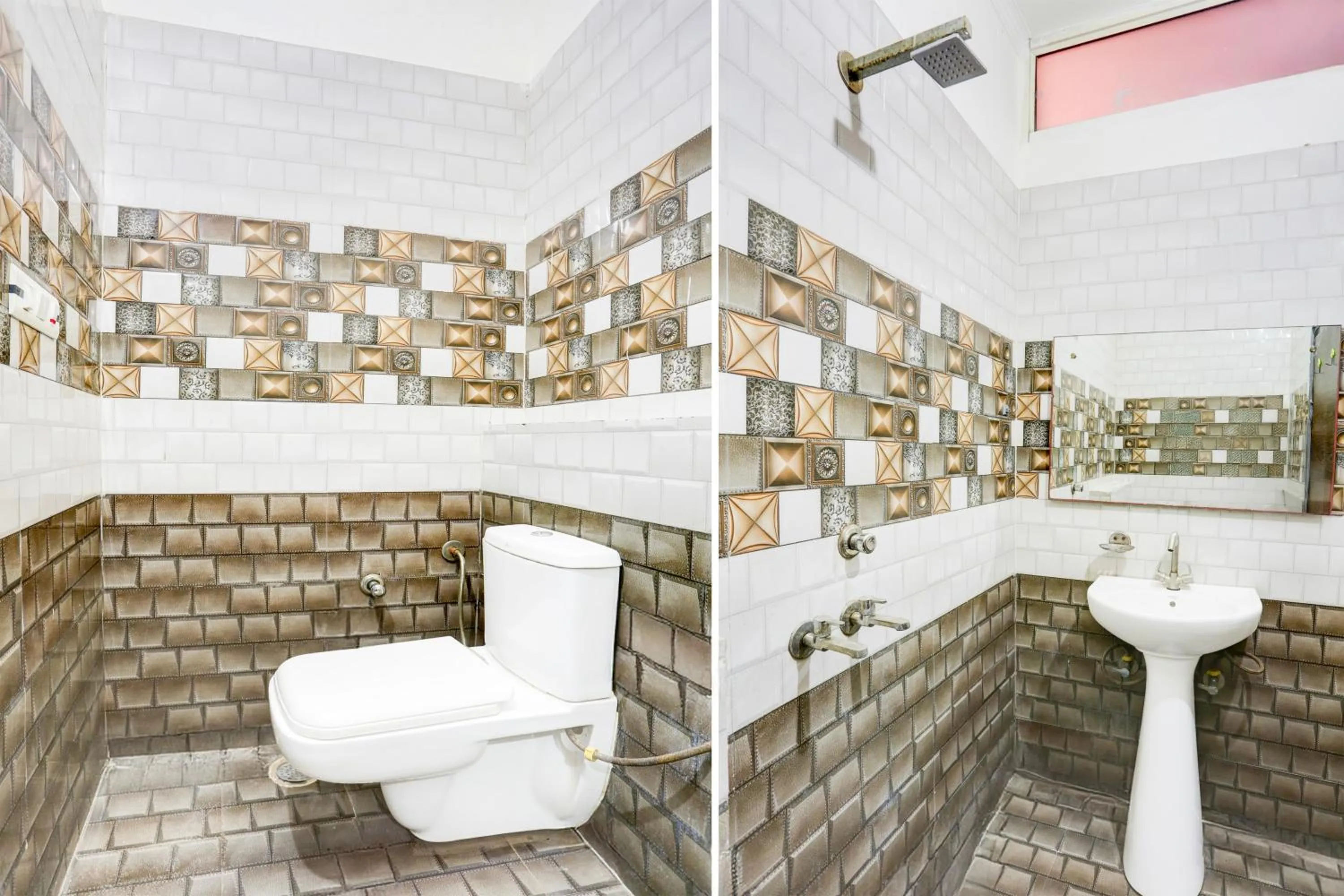 Bathroom in Super Hotel O Chandigarh Highway Near Prabhat Road