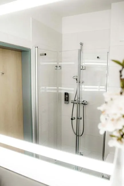 Shower in Müritz-Strandhotel