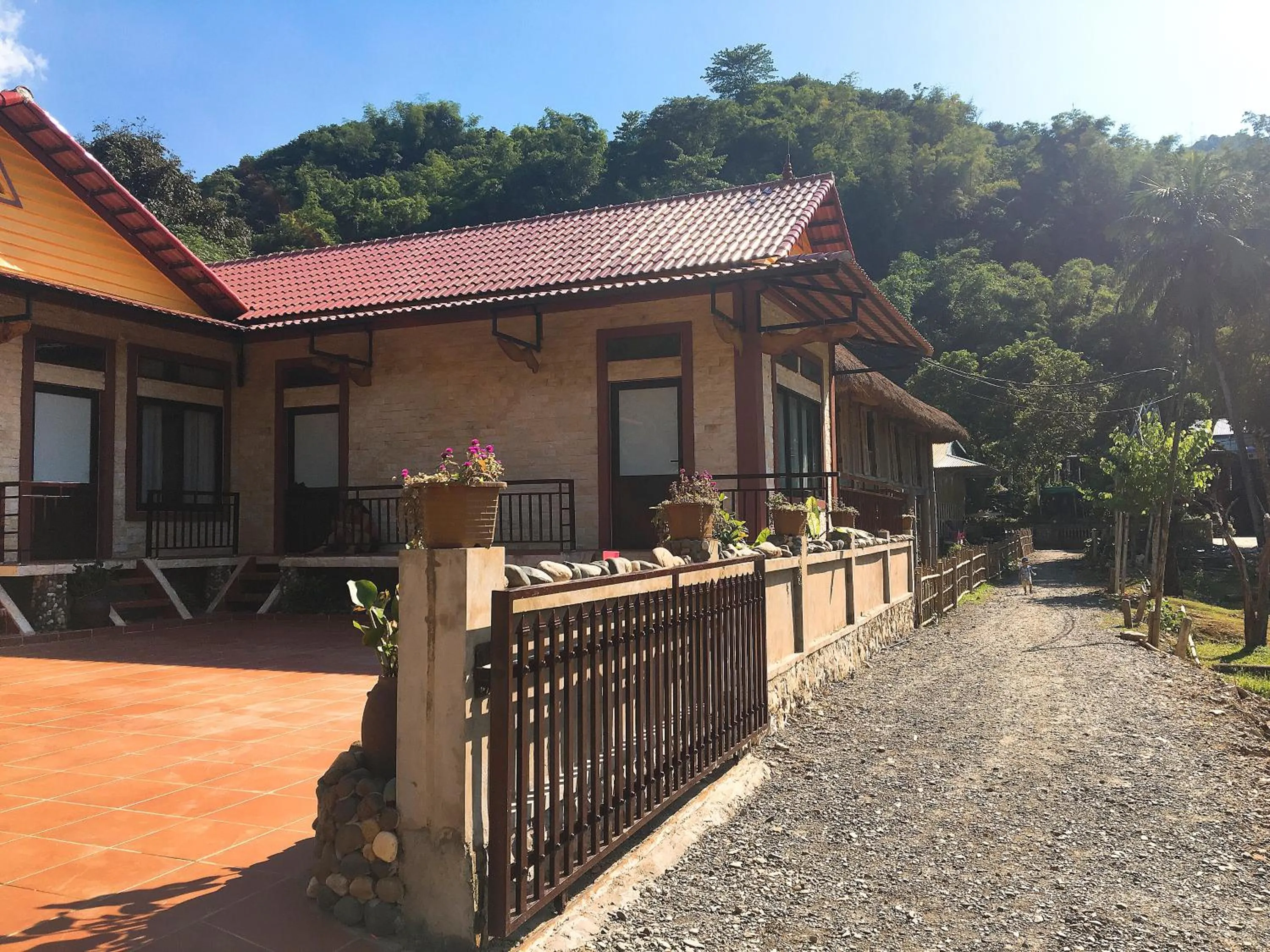 BBQ facilities in Mai Chau Xanh Bungalow