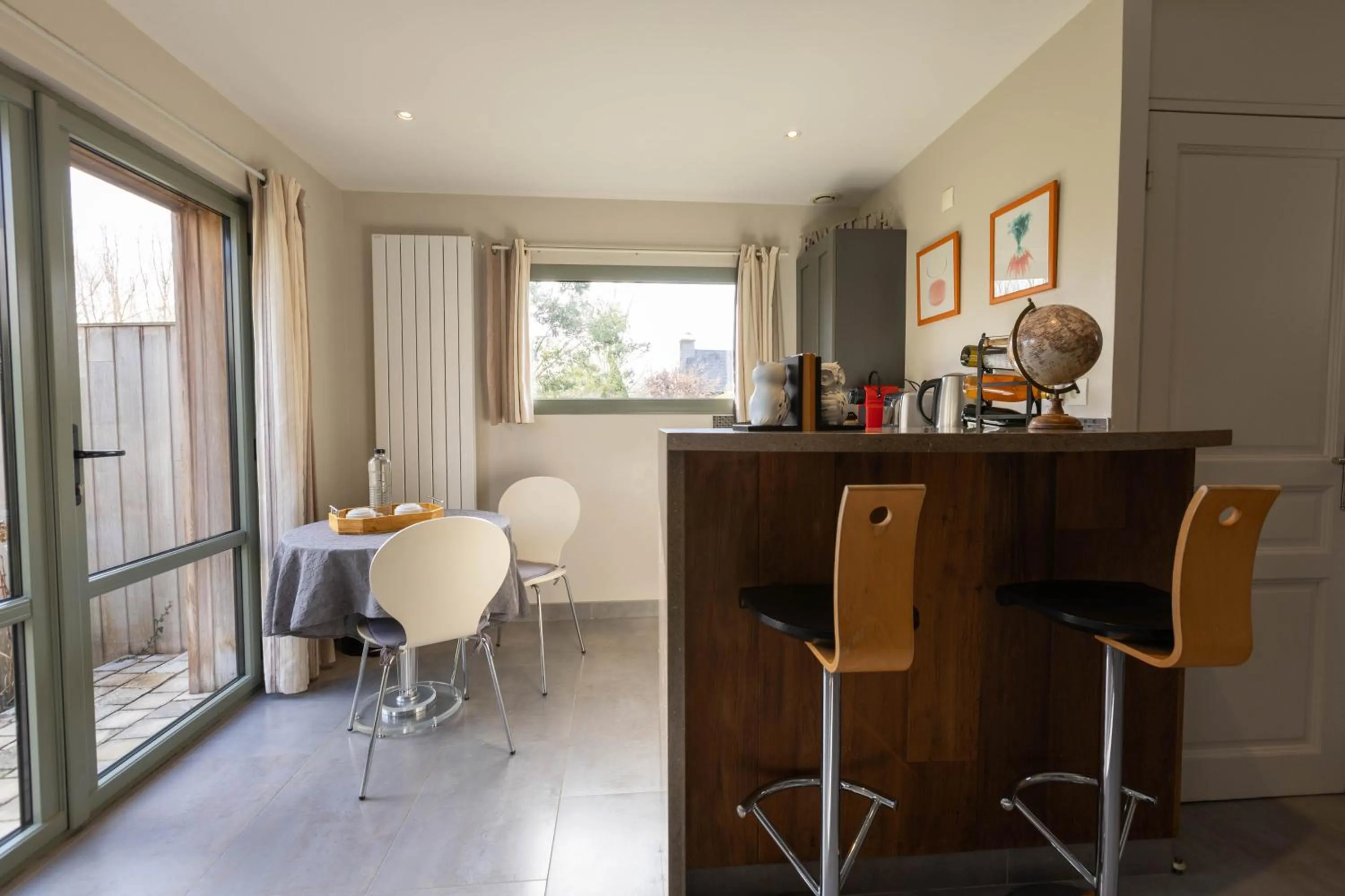 kitchen in Chambres d'Hôtes et Suites à La Ferme de l'Oudon & SPA
