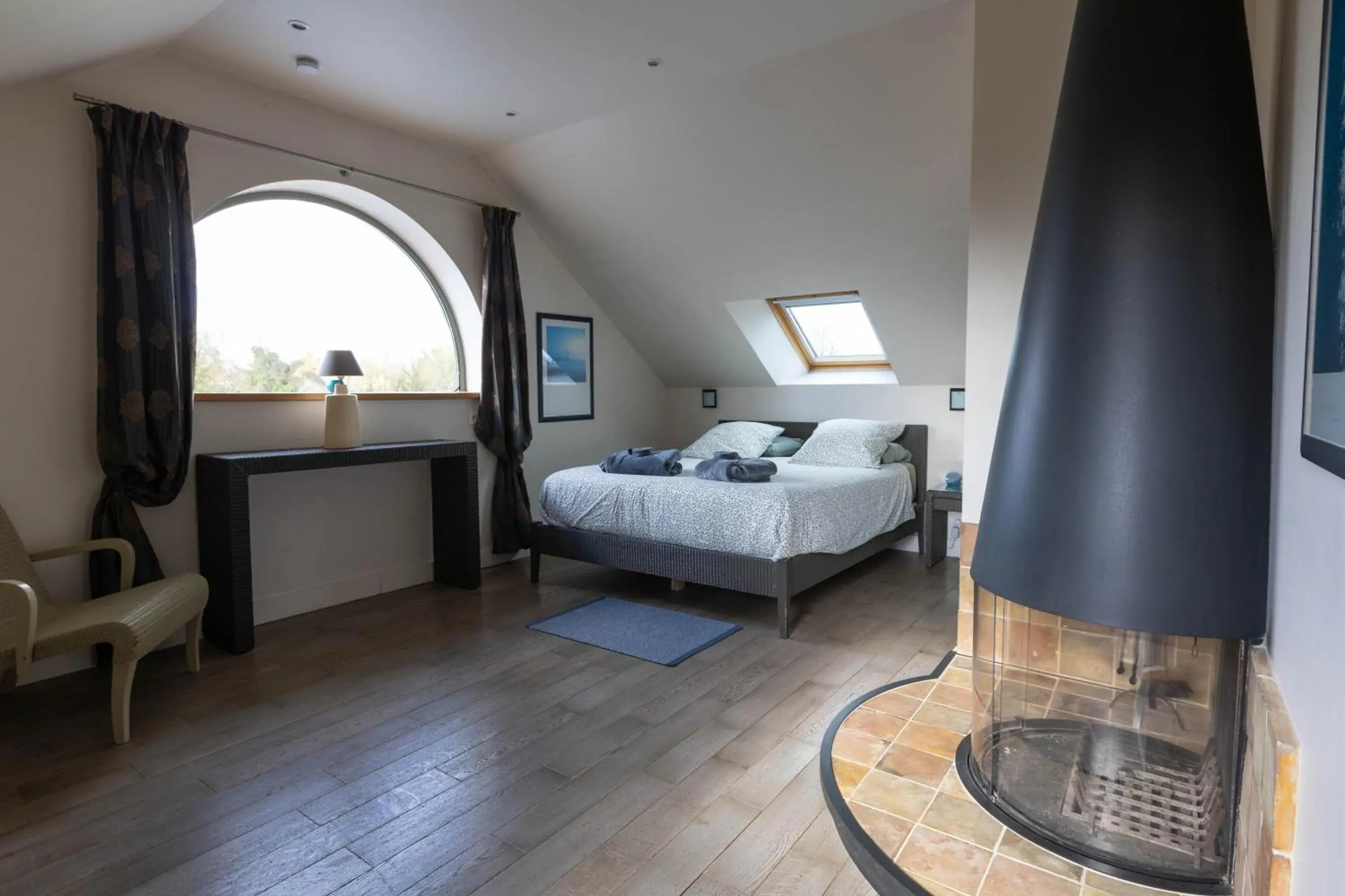 Suite Premium avec Jacuzzi et Hammam, Accès Gratuit à la Piscine et au SPA in Chambres d'Hôtes et Suites à La Ferme de l'Oudon & SPA Suite Premium avec Jacuzzi et Hammam, Accès Gratuit à la Piscine et au SPA in Chambres d'Hôtes et Suites à La Ferme de l'Oudon & SPA