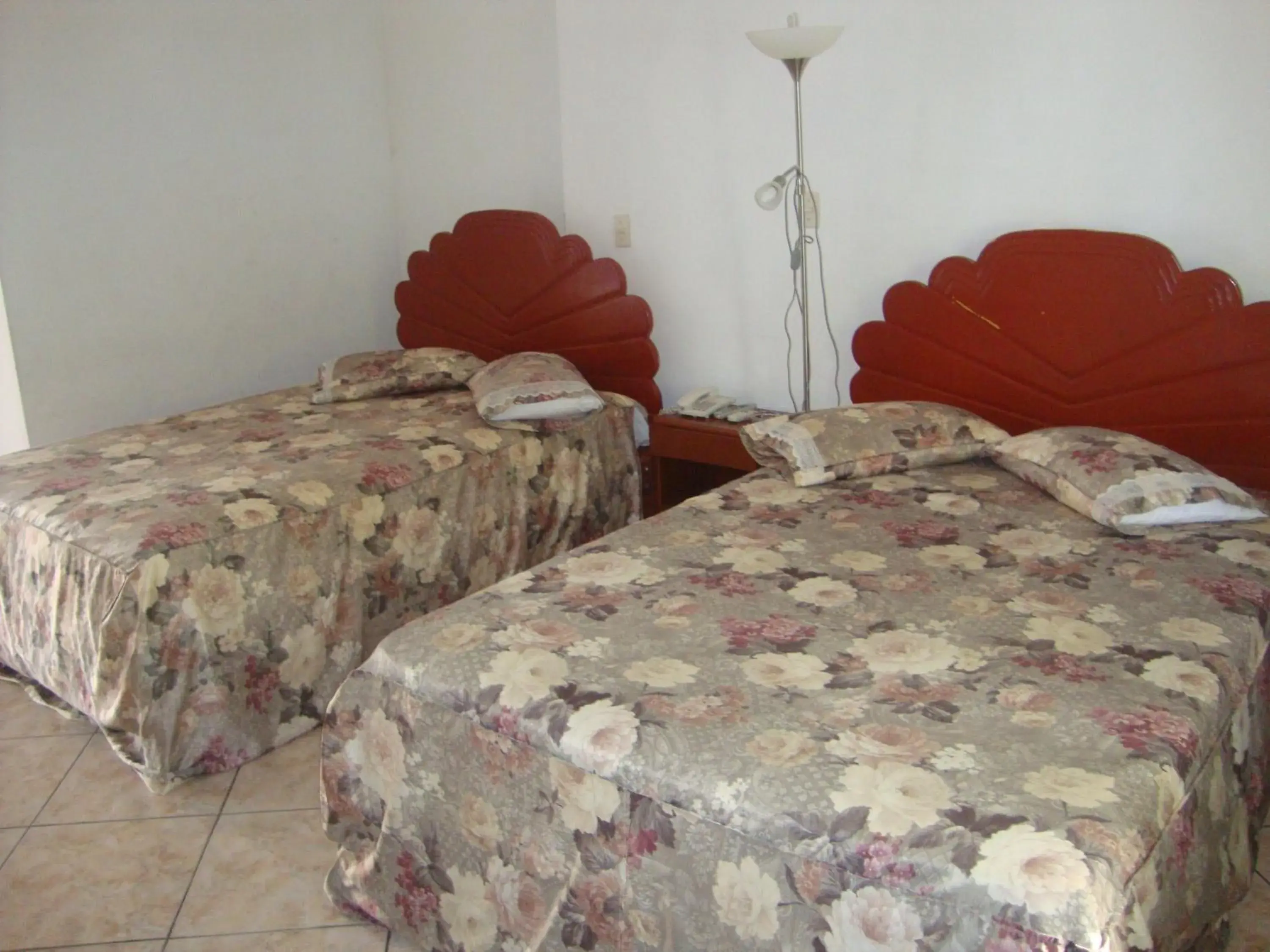 Standard Double Room with Two Double Beds in Hotel Sol del Oriente Iquitos Standard Double Room with Two Double Beds in Hotel Sol del Oriente Iquitos