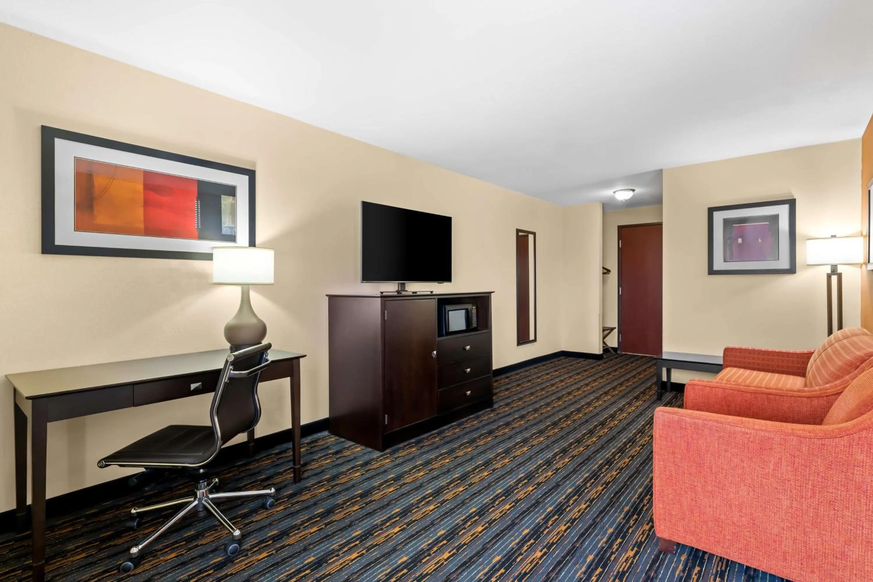 Bedroom in Best Western Kenosha Inn