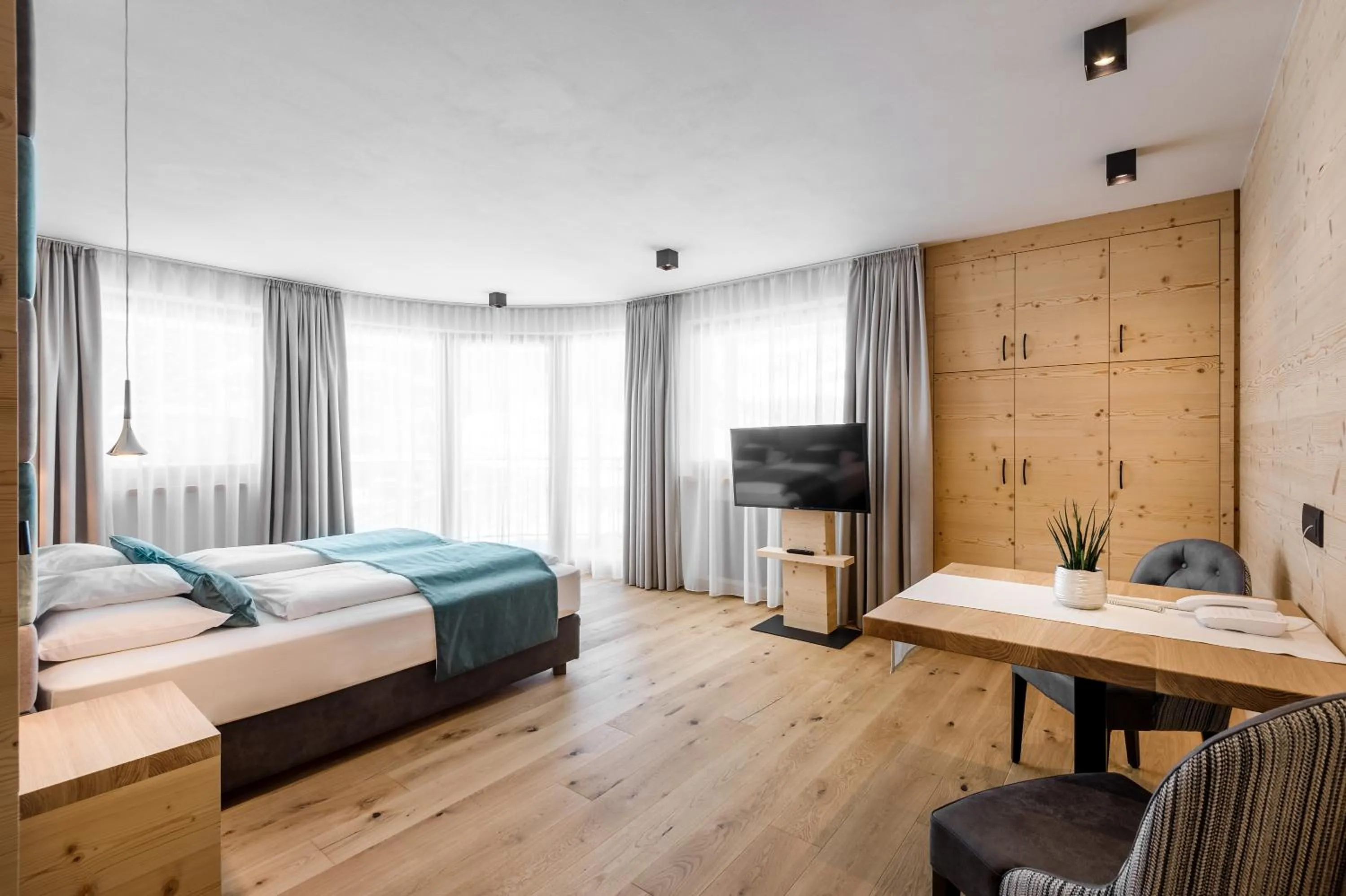 Photo of the whole room, Bed in Hotel Arkadia - "Adults Only"
