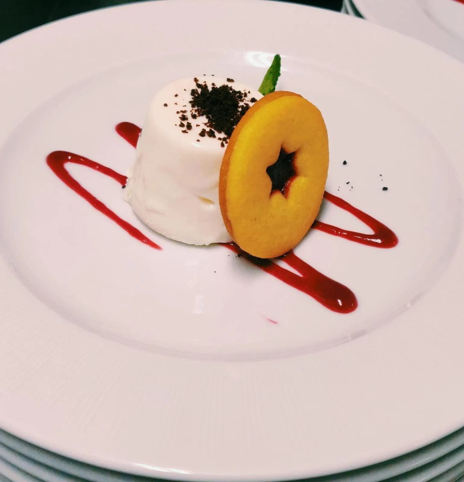 Restaurant/places to eat in Hotel Bergblick