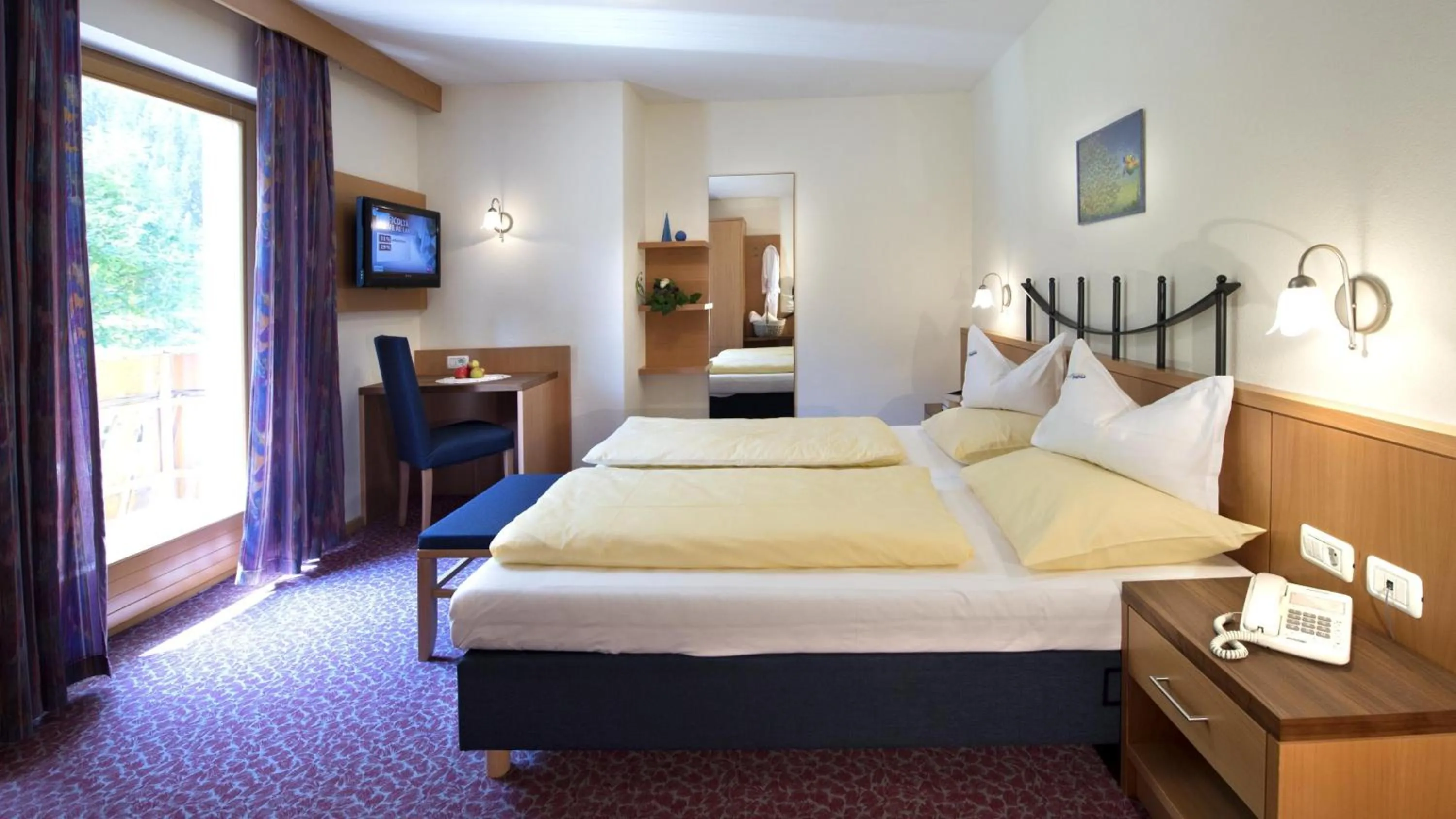 Bedroom, Bed in Hotel Bergblick