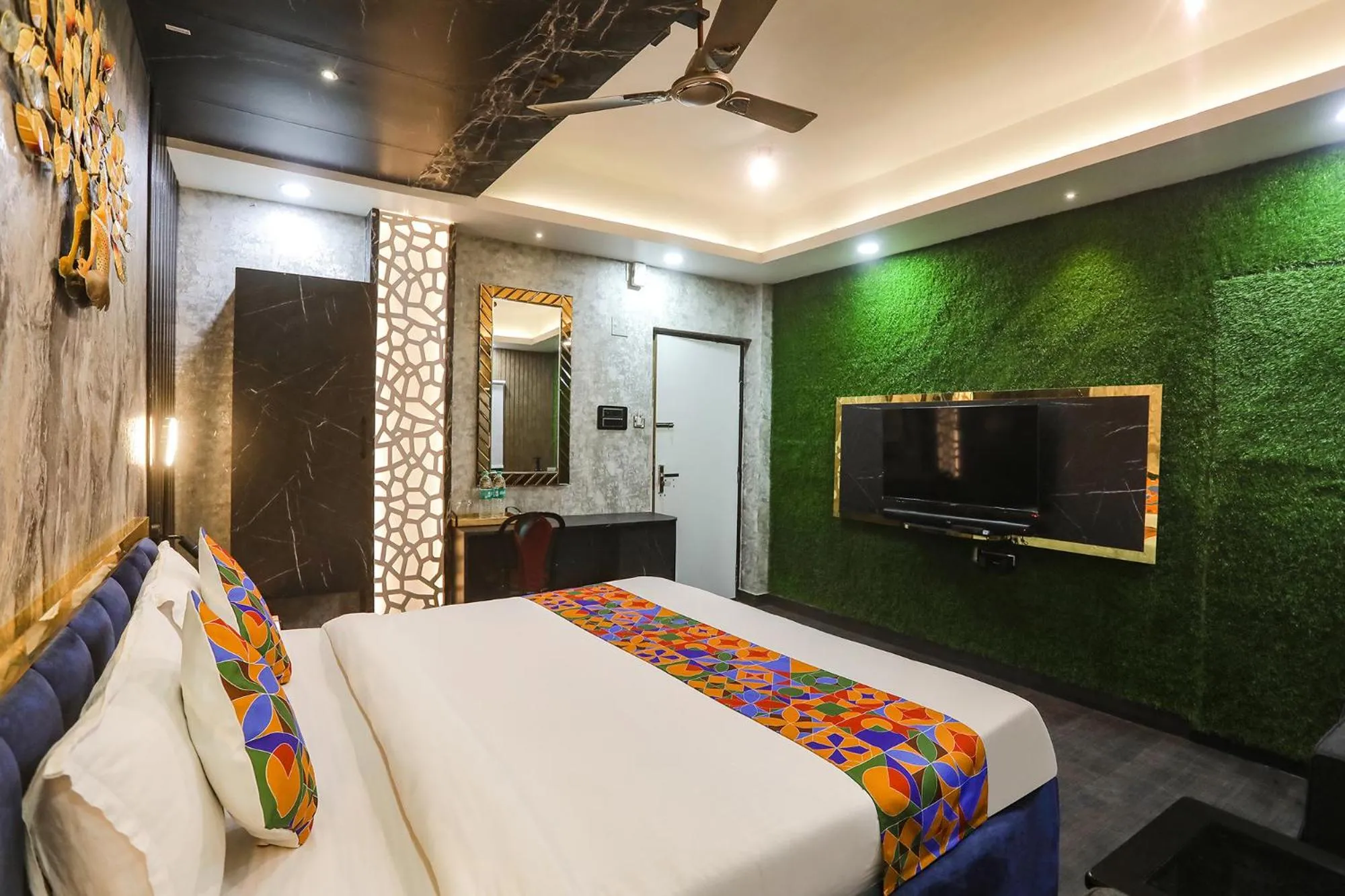 Bed in FabHotel Greenstar Inn - Bhubaneswar Airport