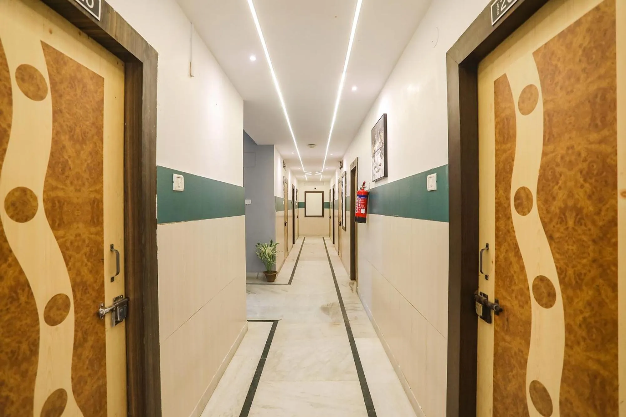 Lobby or reception in FabHotel Greenstar Inn - Bhubaneswar Airport