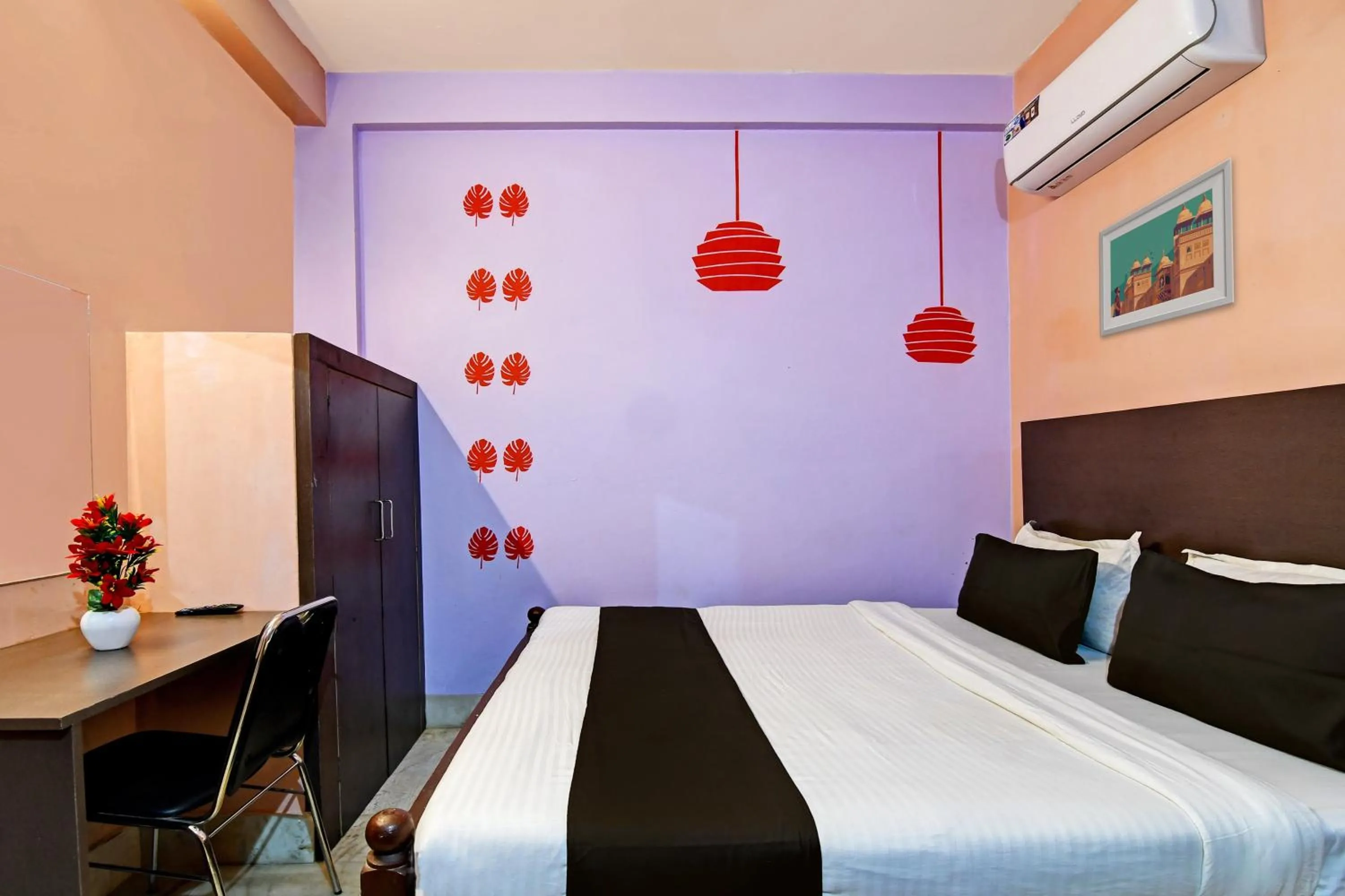 Bedroom, Bed in Super Hotel O Chilika Residency