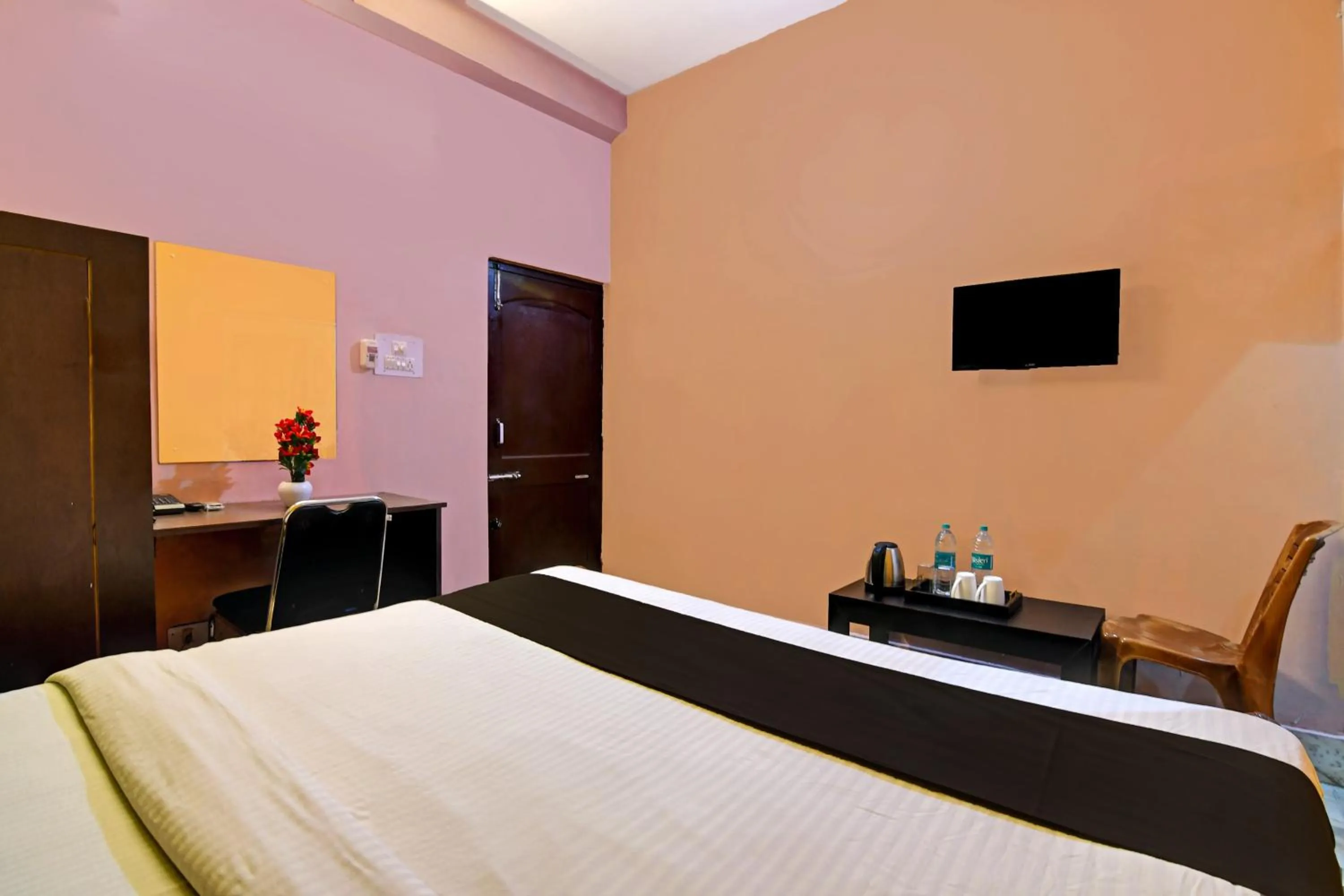 Bedroom, Bed in Super Hotel O Chilika Residency