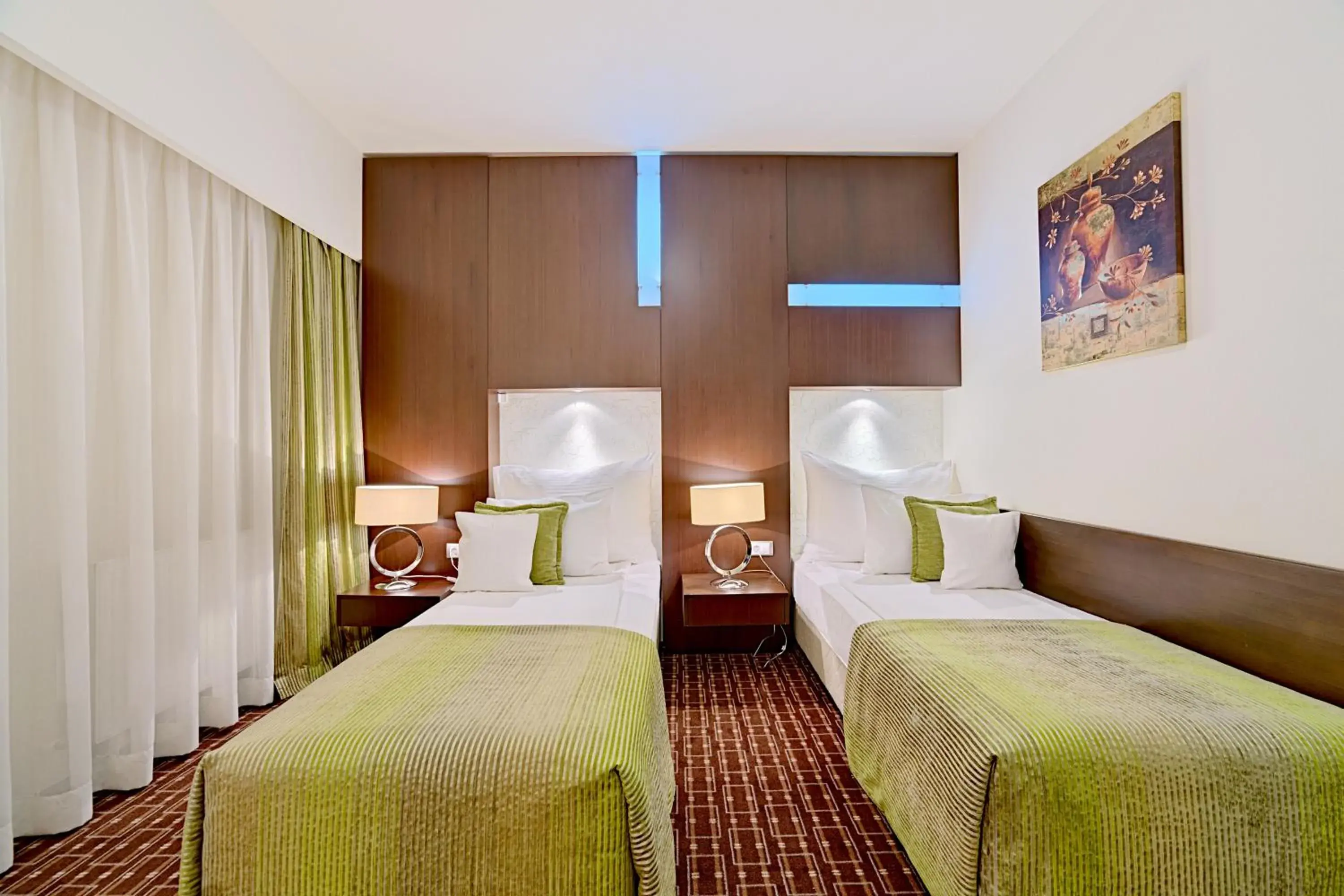 Photo of the whole room, Bed in Hotel Cubix Photo of the whole room, Bed in Hotel Cubix