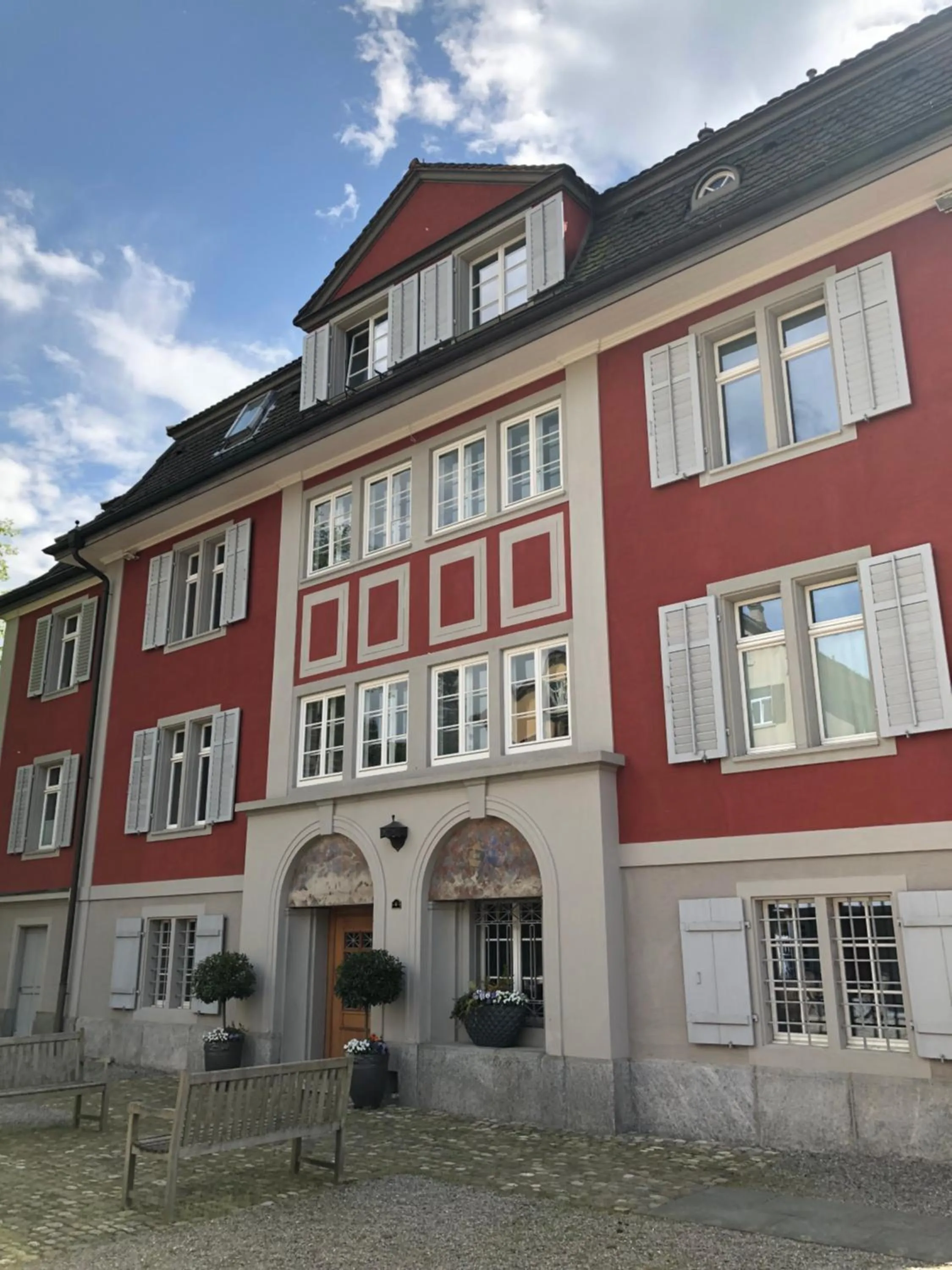 Property building in Villa Jakobsbrunnen