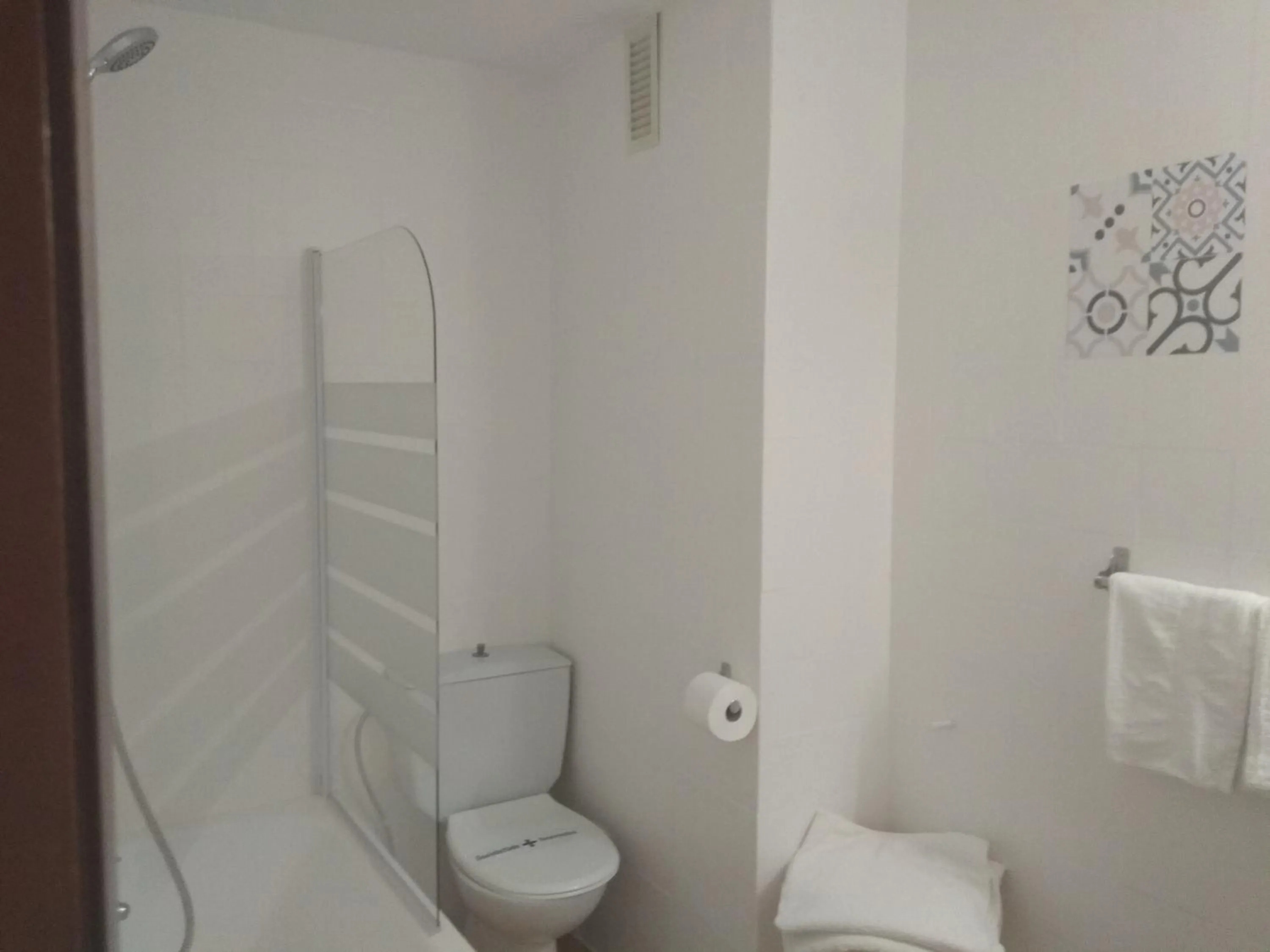 Bathroom in Hostal Garamar