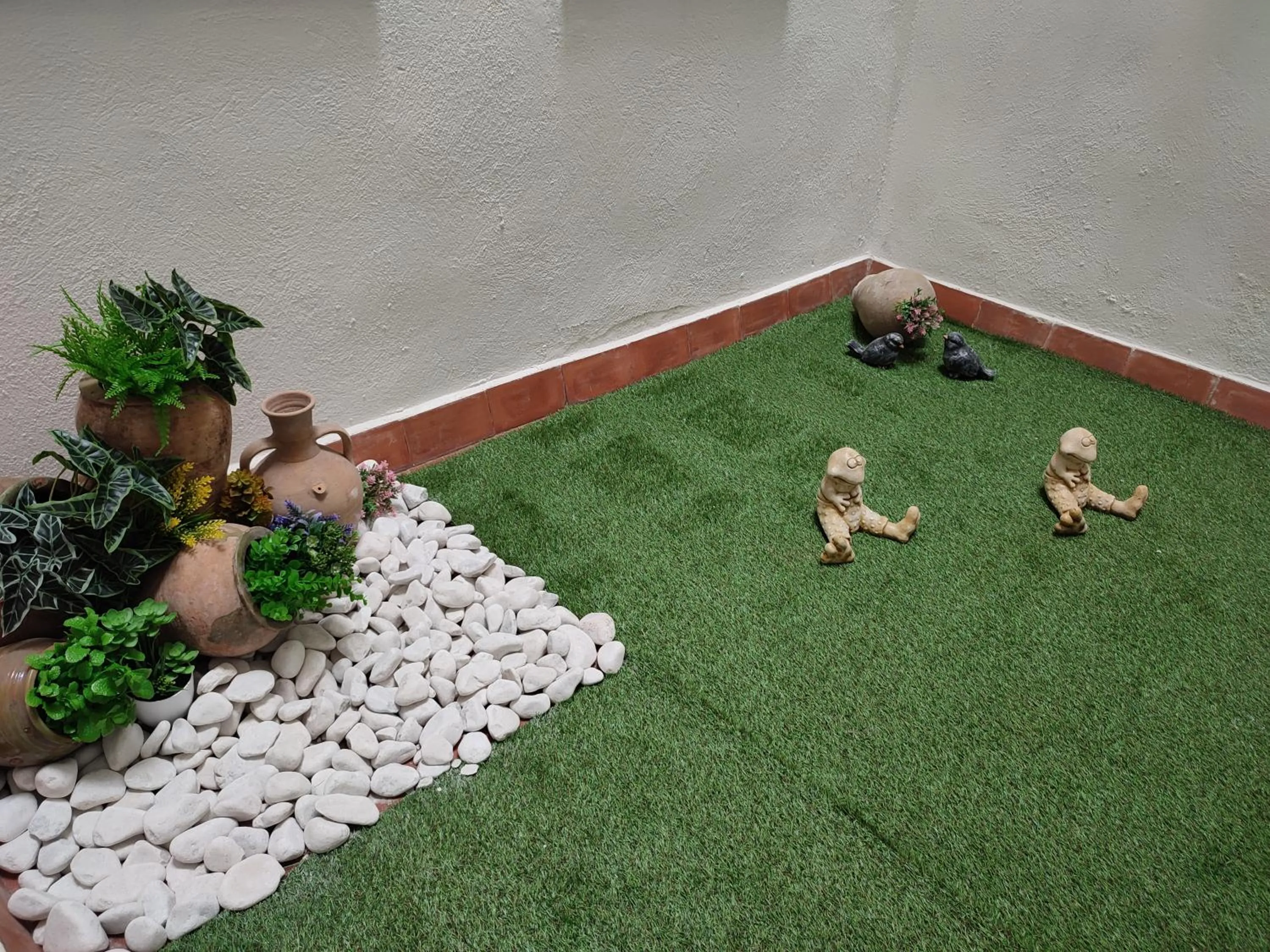 Garden in Hostal Garamar