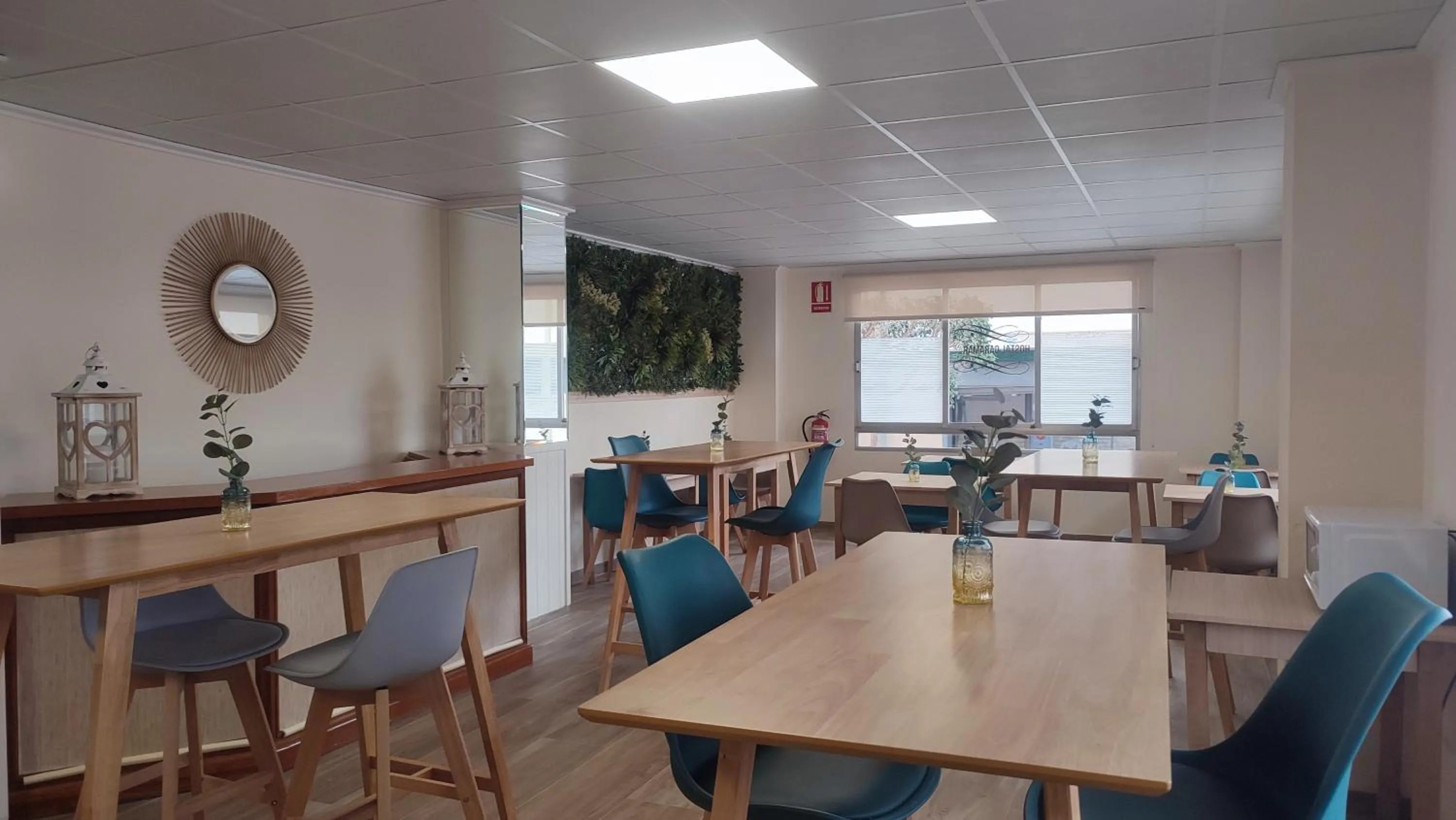 Seating area in Hostal Garamar