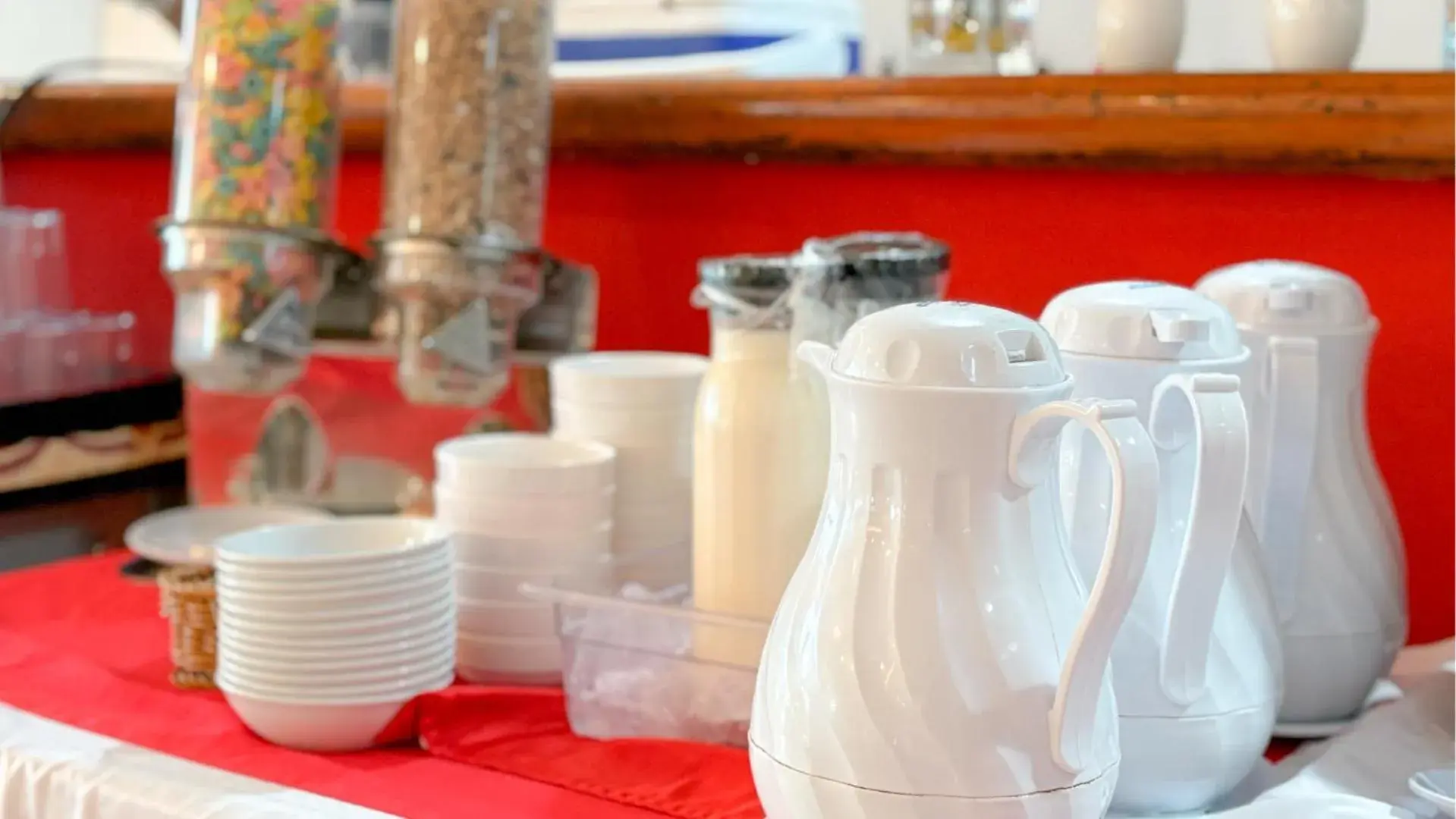 Restaurant/places to eat in Hotel Portobelo boulevard Restaurant/places to eat in Hotel Portobelo boulevard