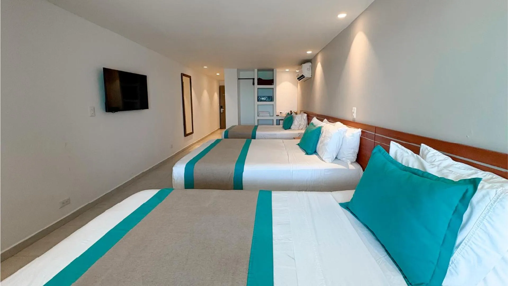 Other, Bed in Hotel Portobelo boulevard