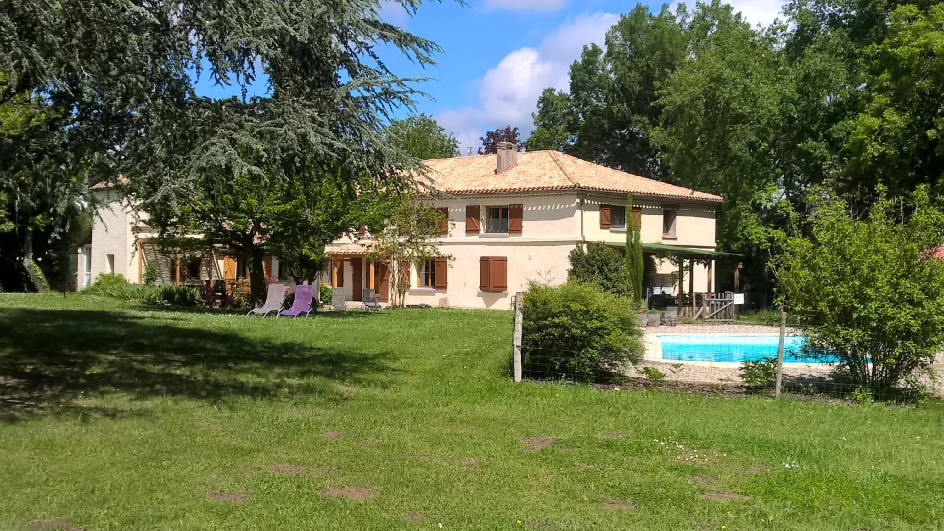 Property building in La Forestière