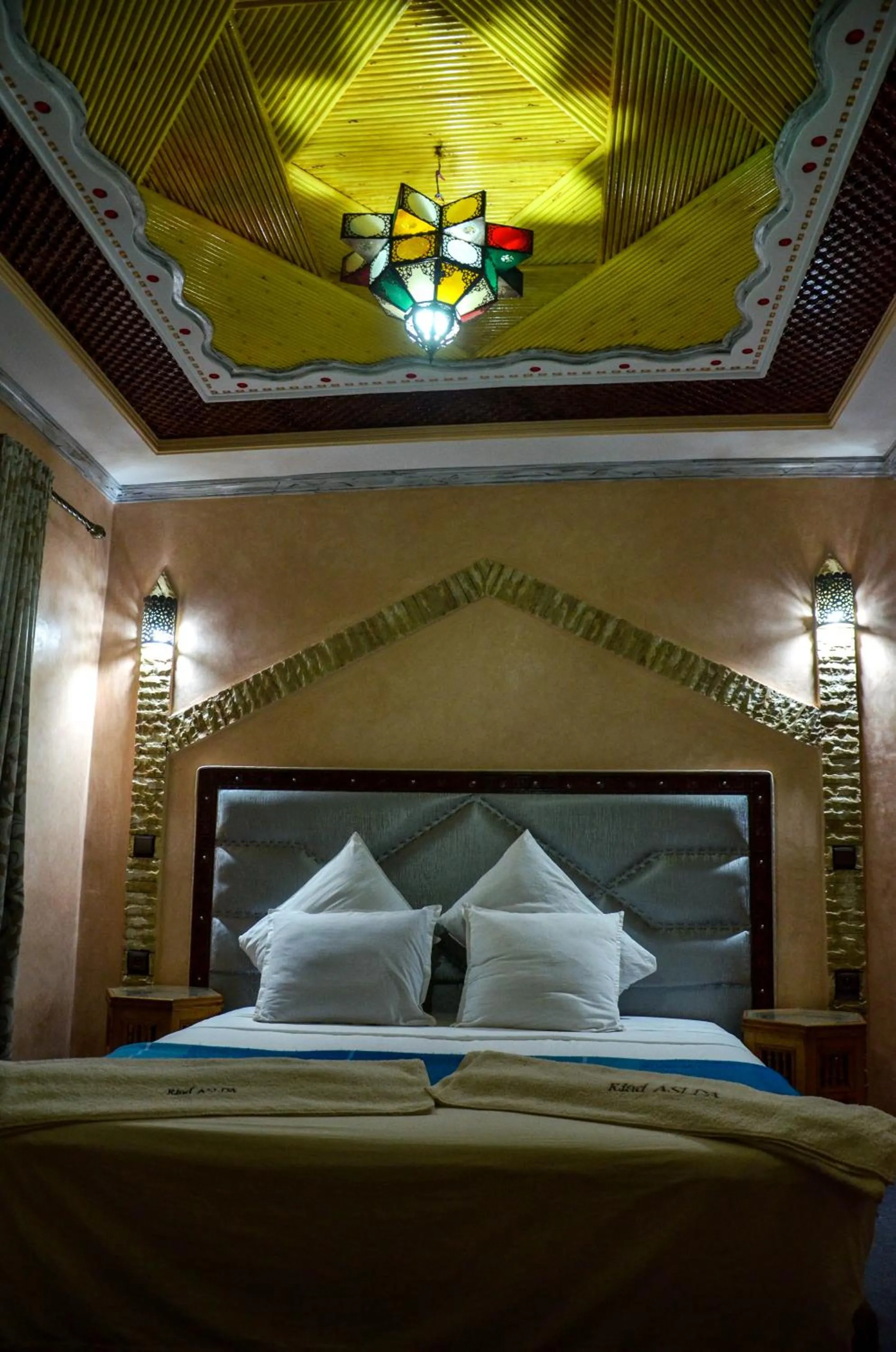 Superior Double Room with Terrace in Riad Aslda