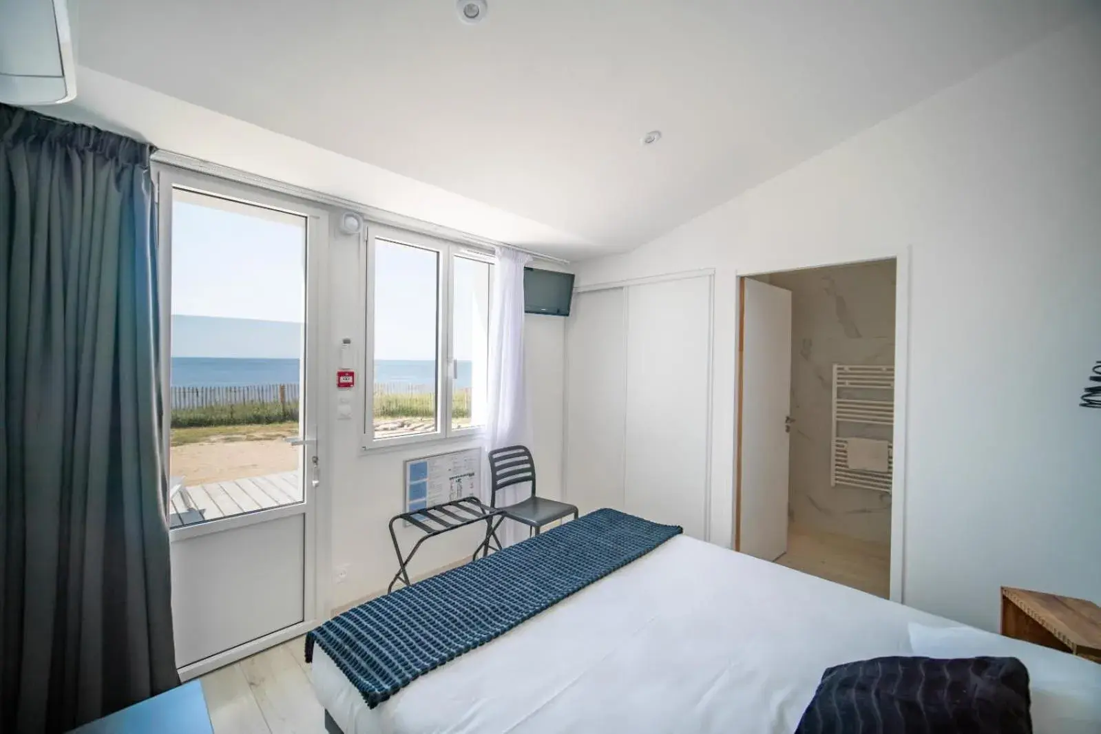 Deluxe Double Room with Sea View in La Villa Saint Jean Deluxe Double Room with Sea View in La Villa Saint Jean