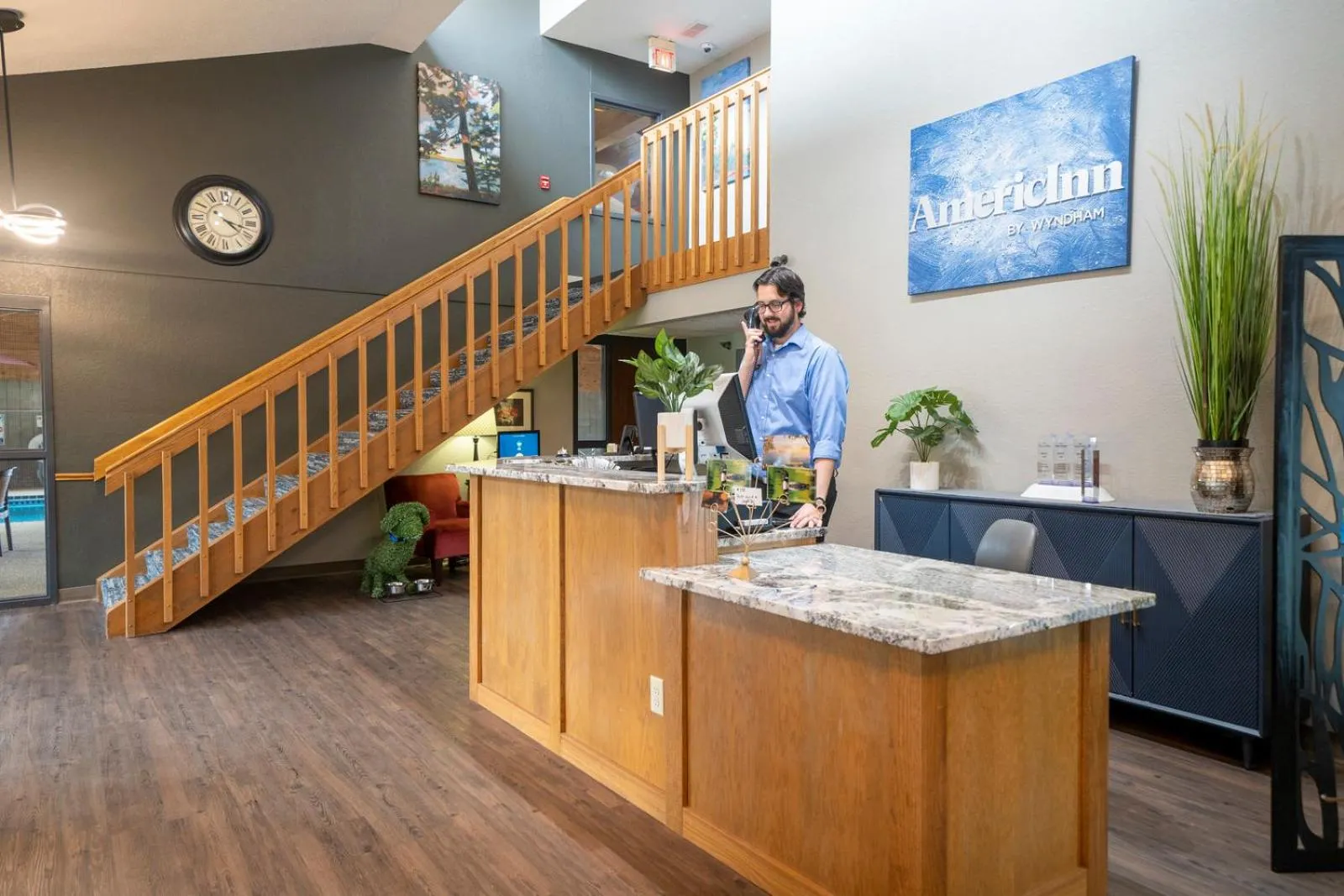 Lobby or reception in AmericInn by Wyndham Grand Rapids