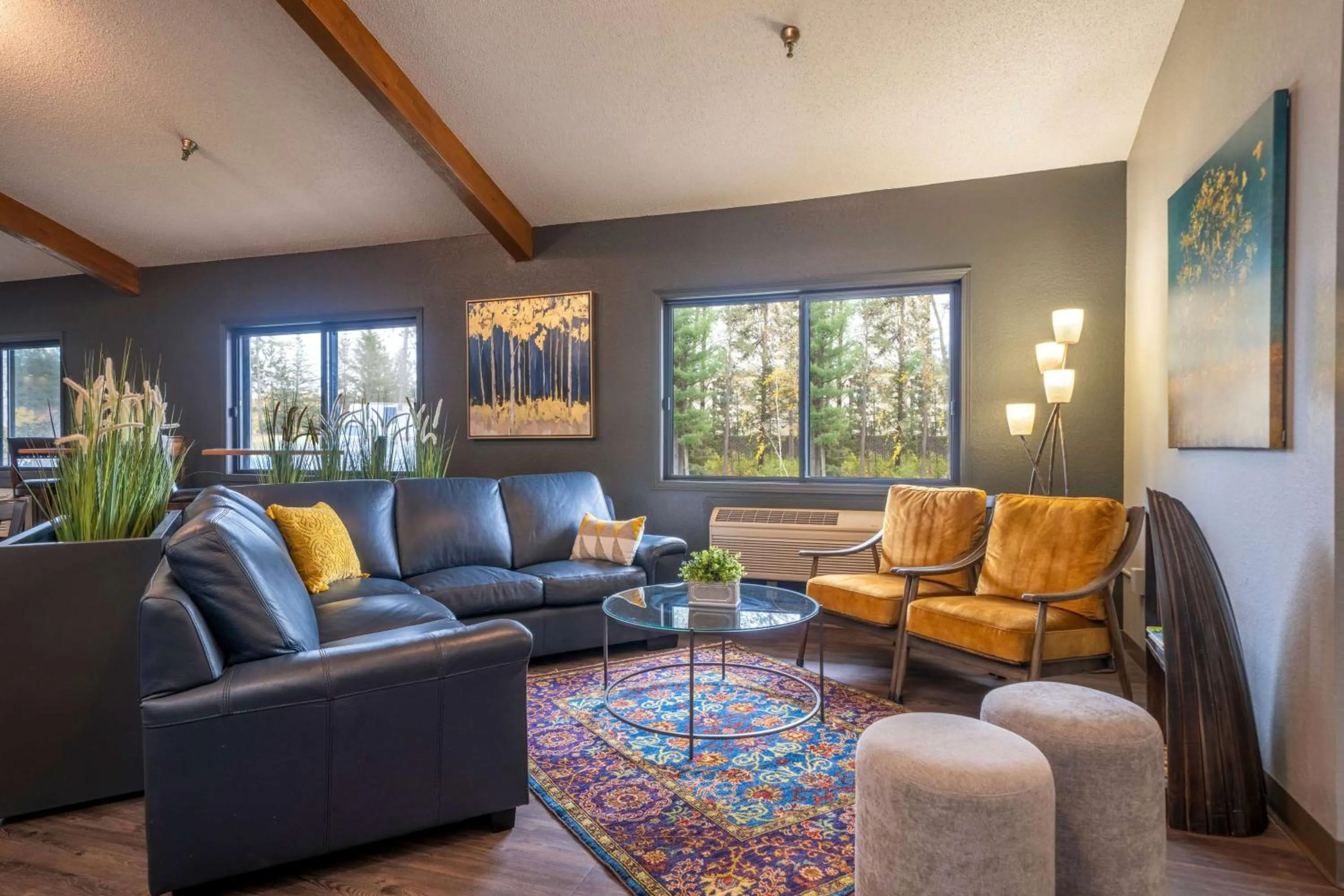 Lobby or reception in AmericInn by Wyndham Grand Rapids