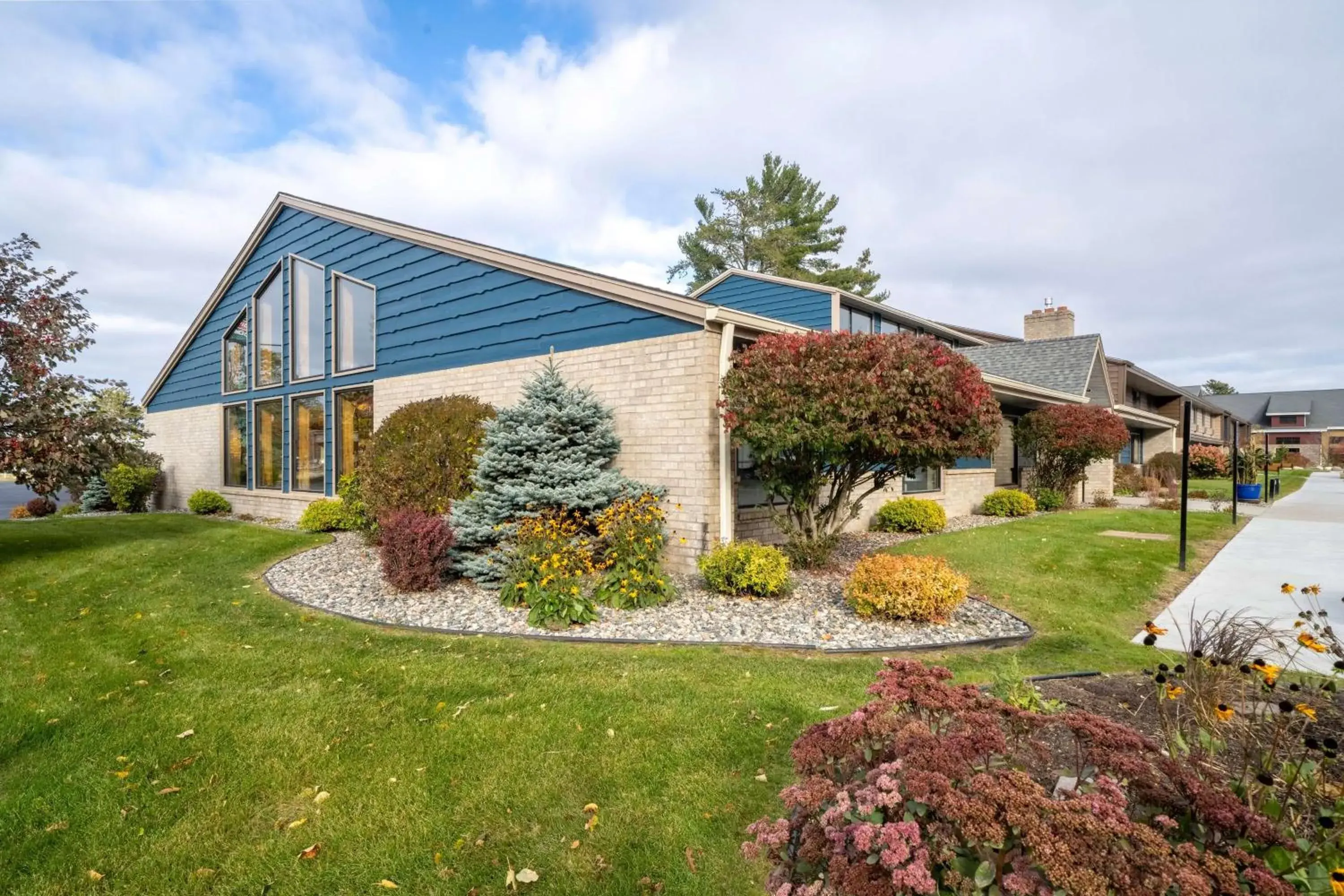 Property building in AmericInn by Wyndham Grand Rapids Property building in AmericInn by Wyndham Grand Rapids