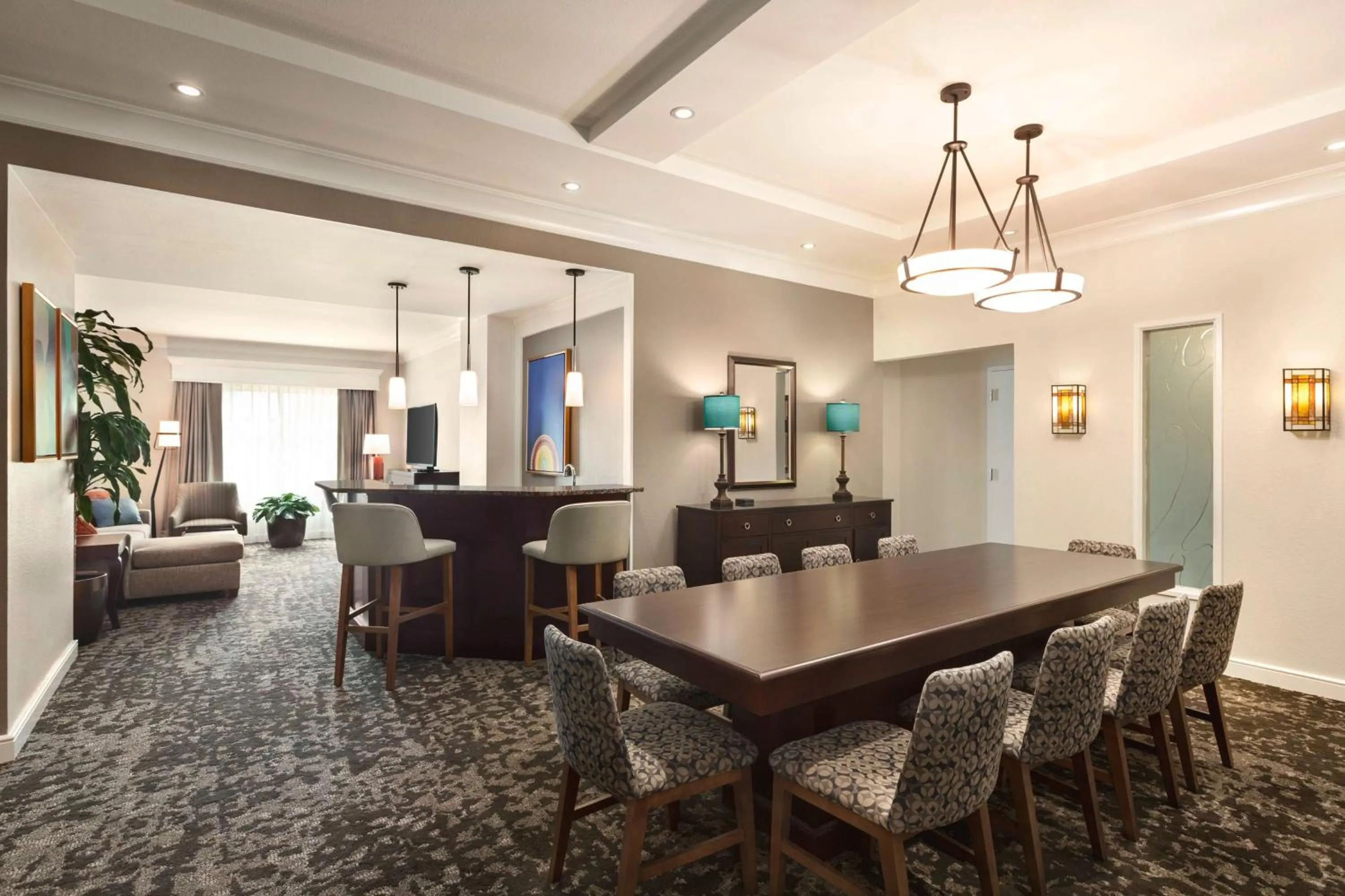 Bedroom in Embassy Suites by Hilton Orlando Lake Buena Vista South